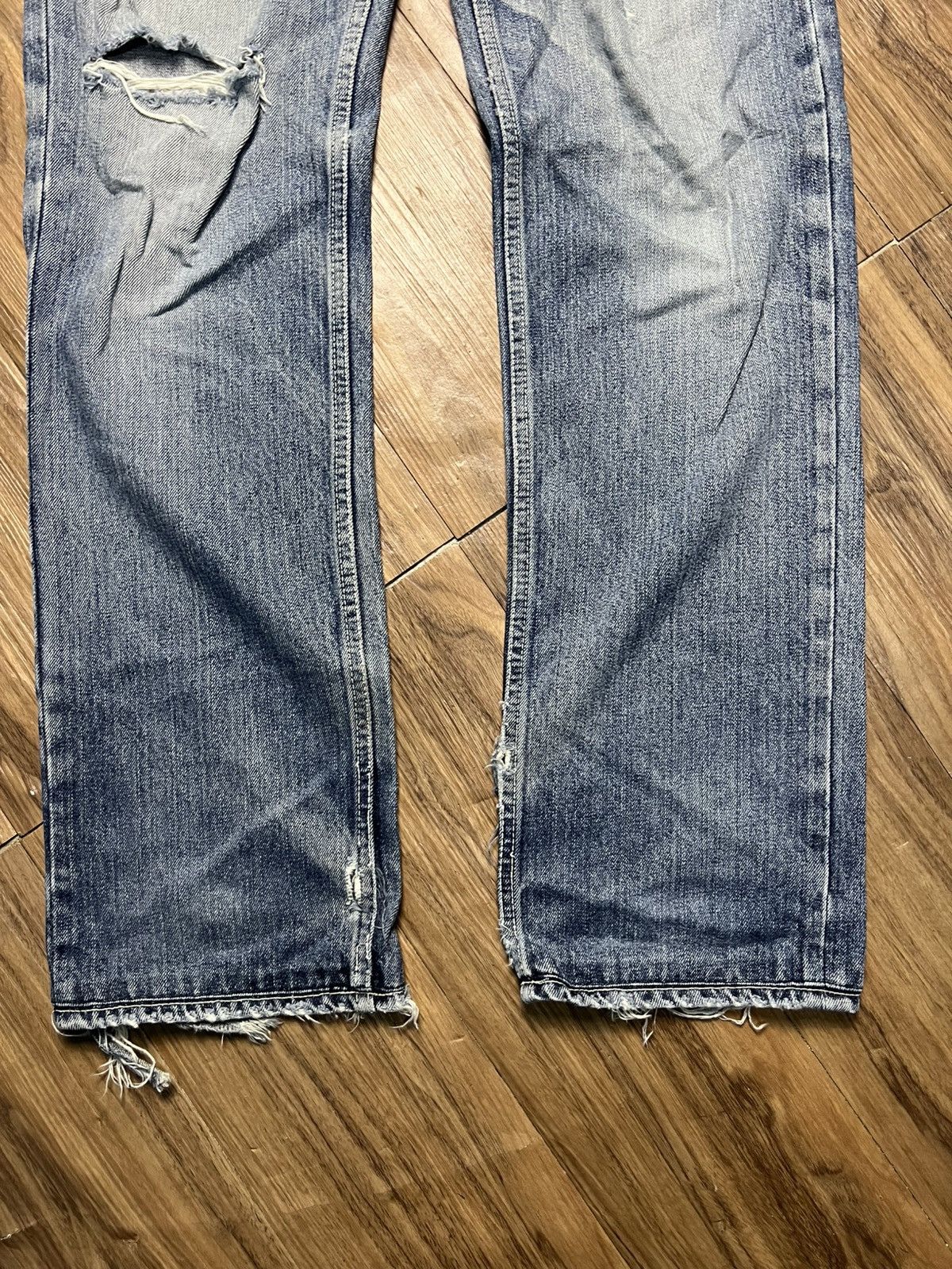 Beauty Beast Vintage Distressed Denim Jeans - "On Board" Brand (41) Size US 31 - 4 Thumbnail