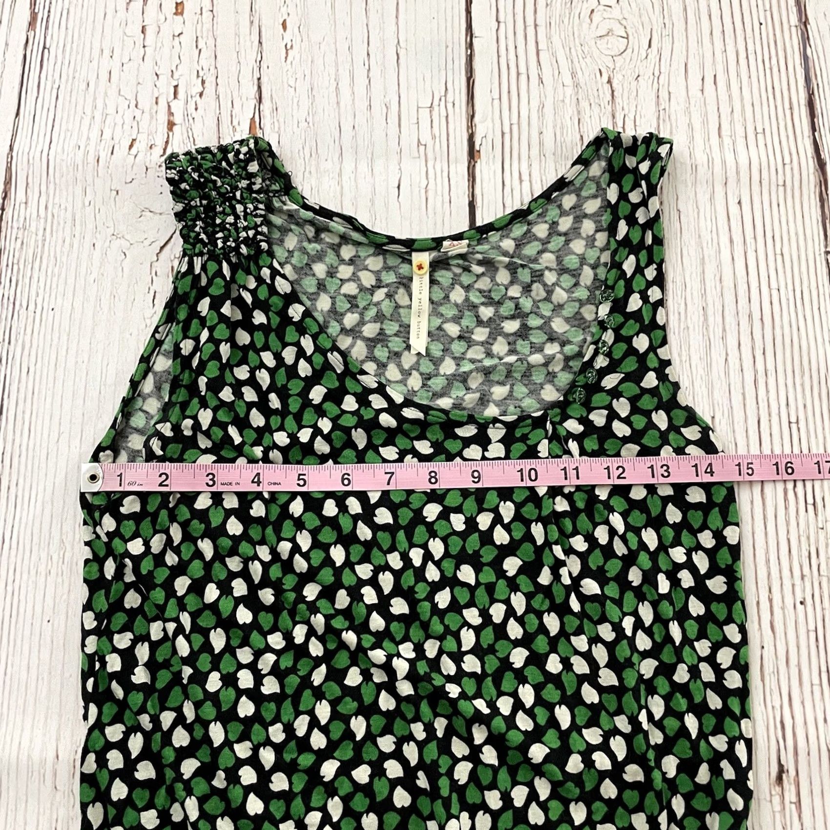 Anthropologie VINTAGE Little Yellow Button Tank Shirt Womens XS Green Short Sleeve Sleeveless Top Size XS / US 0-2 / IT 36-38 - 3 Thumbnail