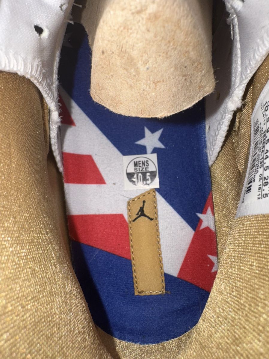 Jordan Brand Jordan 6 Retro Golden Moments Pack Size US 10.5 / EU 43-44 - 10 Thumbnail