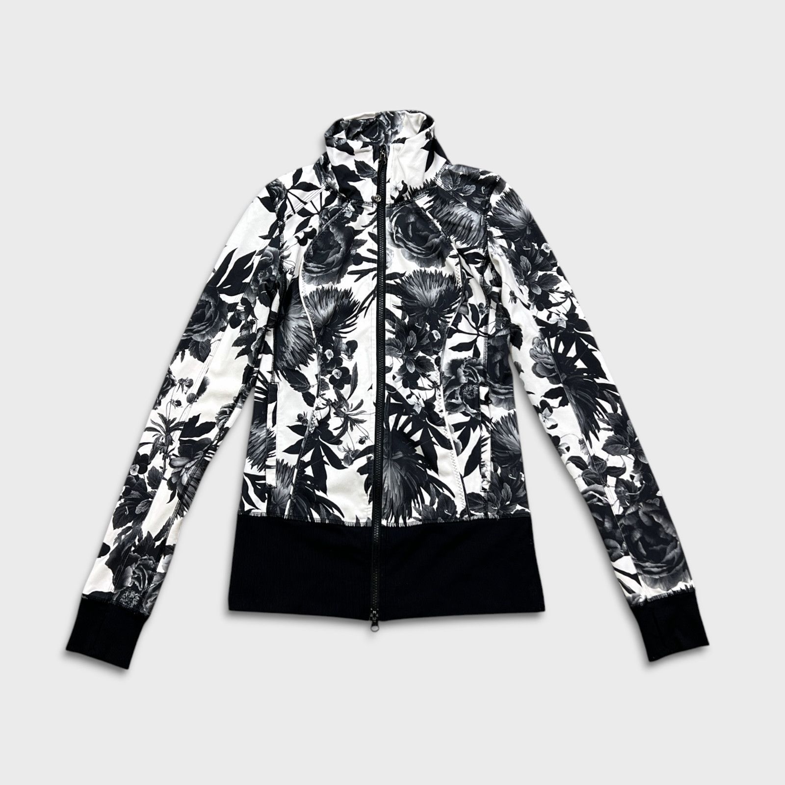 Lululemon Lululemon Nice Asana Jacket Floral Athletic Tracksuit Top Size S / US 4 / IT 40 - 1 Thumbnail