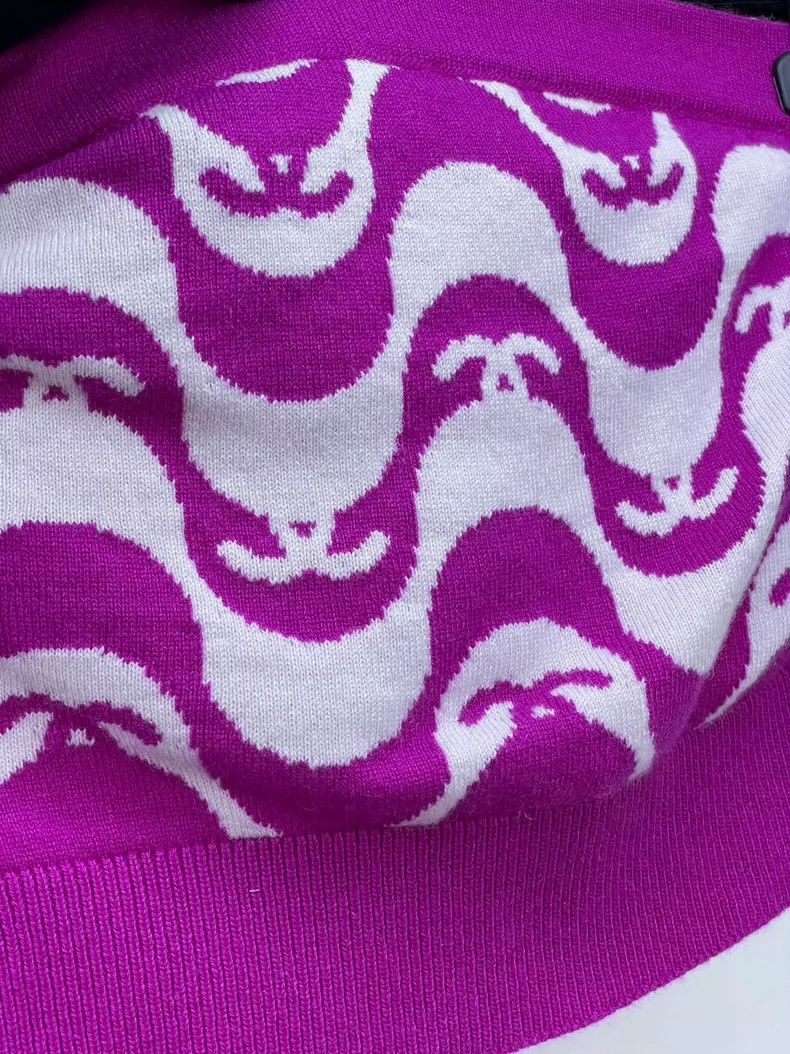 Chanel Chanel Purple full logo chest vest 2504-Nextarrow Size XXS / US 00 / IT 34 - 3 Thumbnail