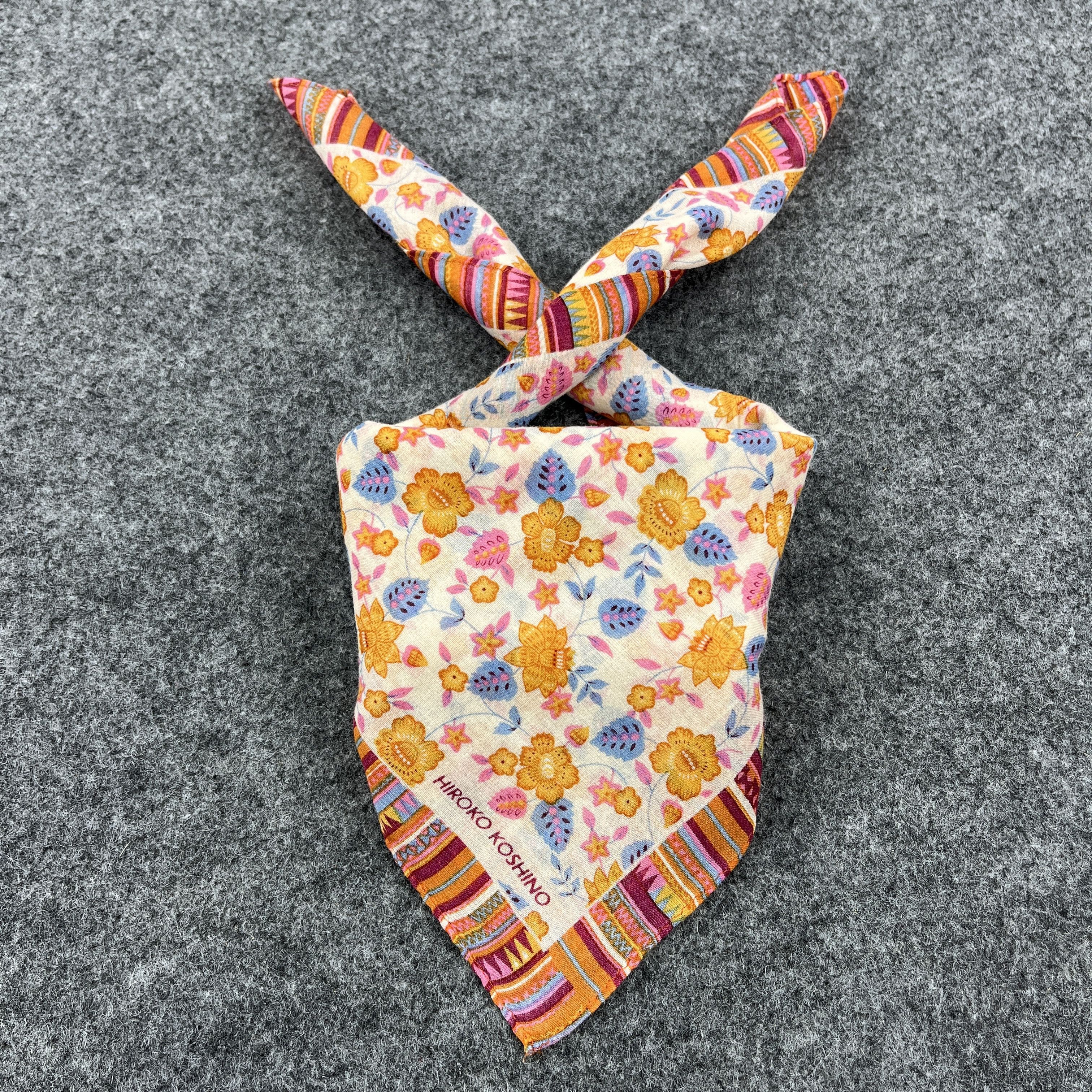 Hiroko Koshino Homme Hiroko Koshino Handkerchief / Bandana / Neckerchief B573 Size ONE SIZE - 1 Thumbnail