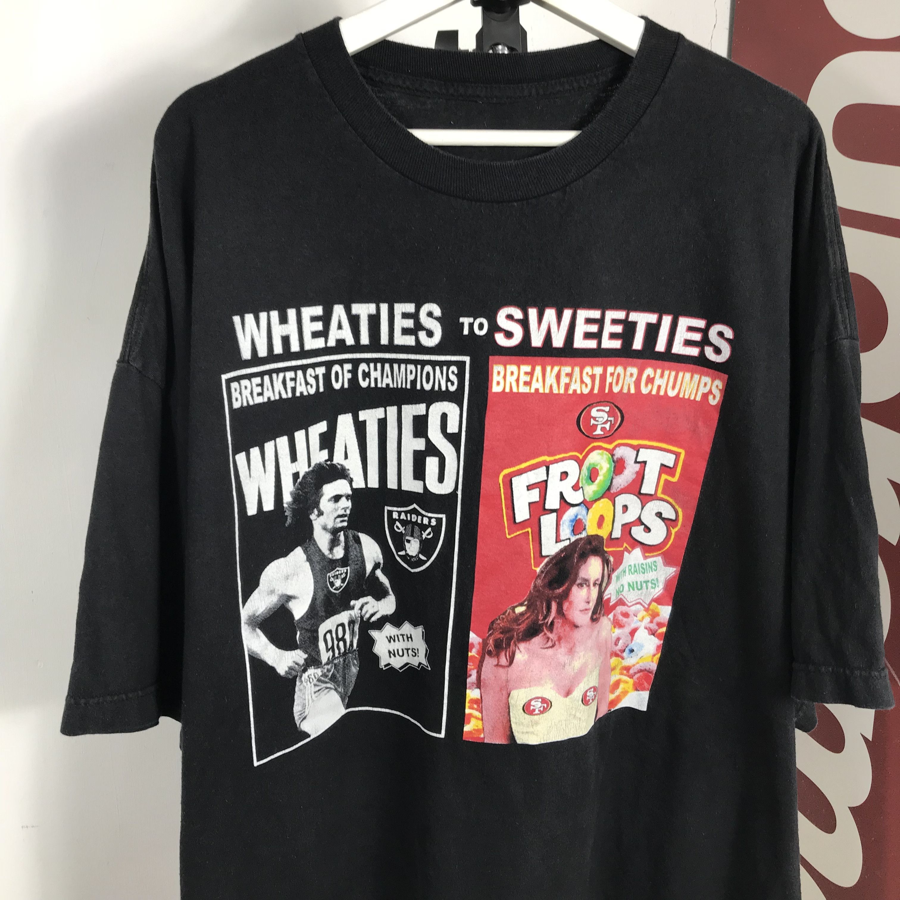 Vintage 90s Olivia Betty Page Porn breakfast vs NFL breakfast humor Size US XXL / EU 58 / 5 - 3 Thumbnail