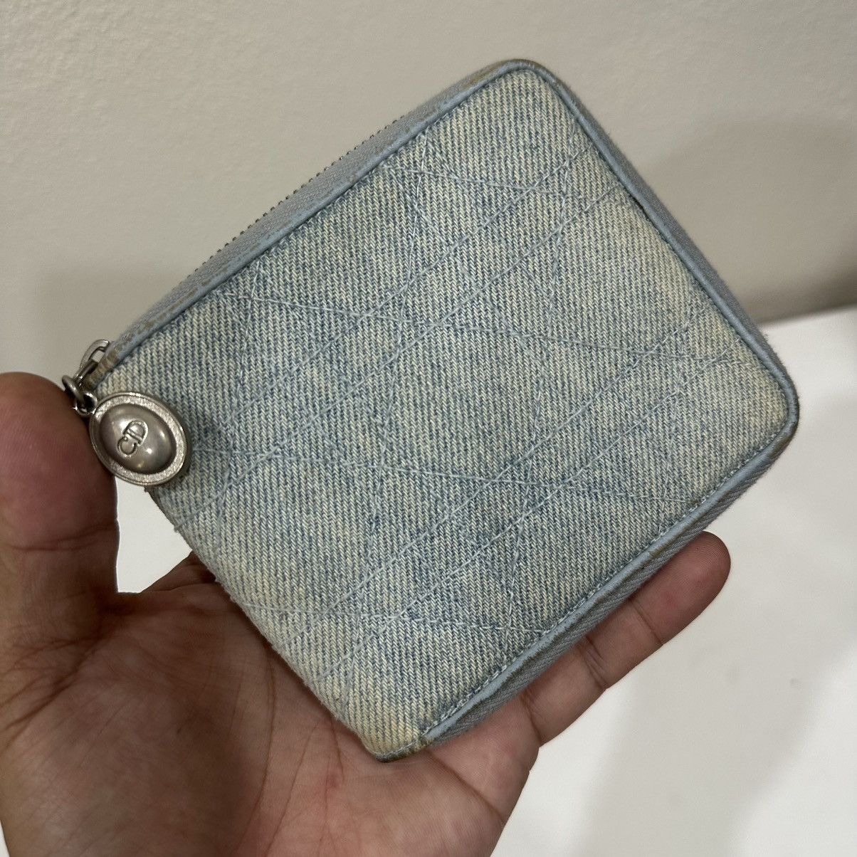 Dior ‼️YES‼️ CHRISTIAN DIOR DENIM ZIPPER SHORT WALLET Size ONE SIZE - 1 Thumbnail