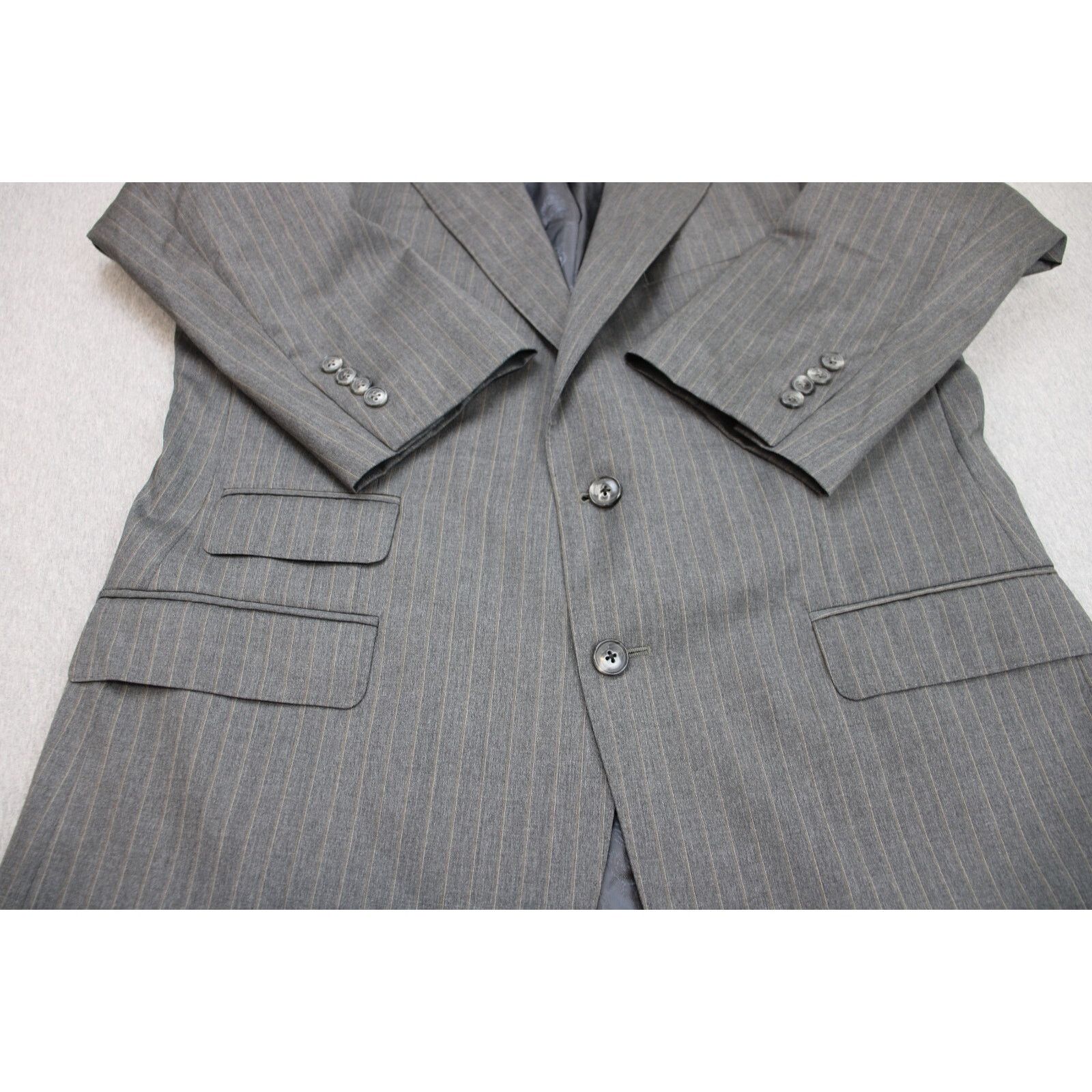 Jos. A. Bank Jos A Bank Blazer Mens 44R Gray 2 Button Peak Lapel Size 44R - 6 Thumbnail