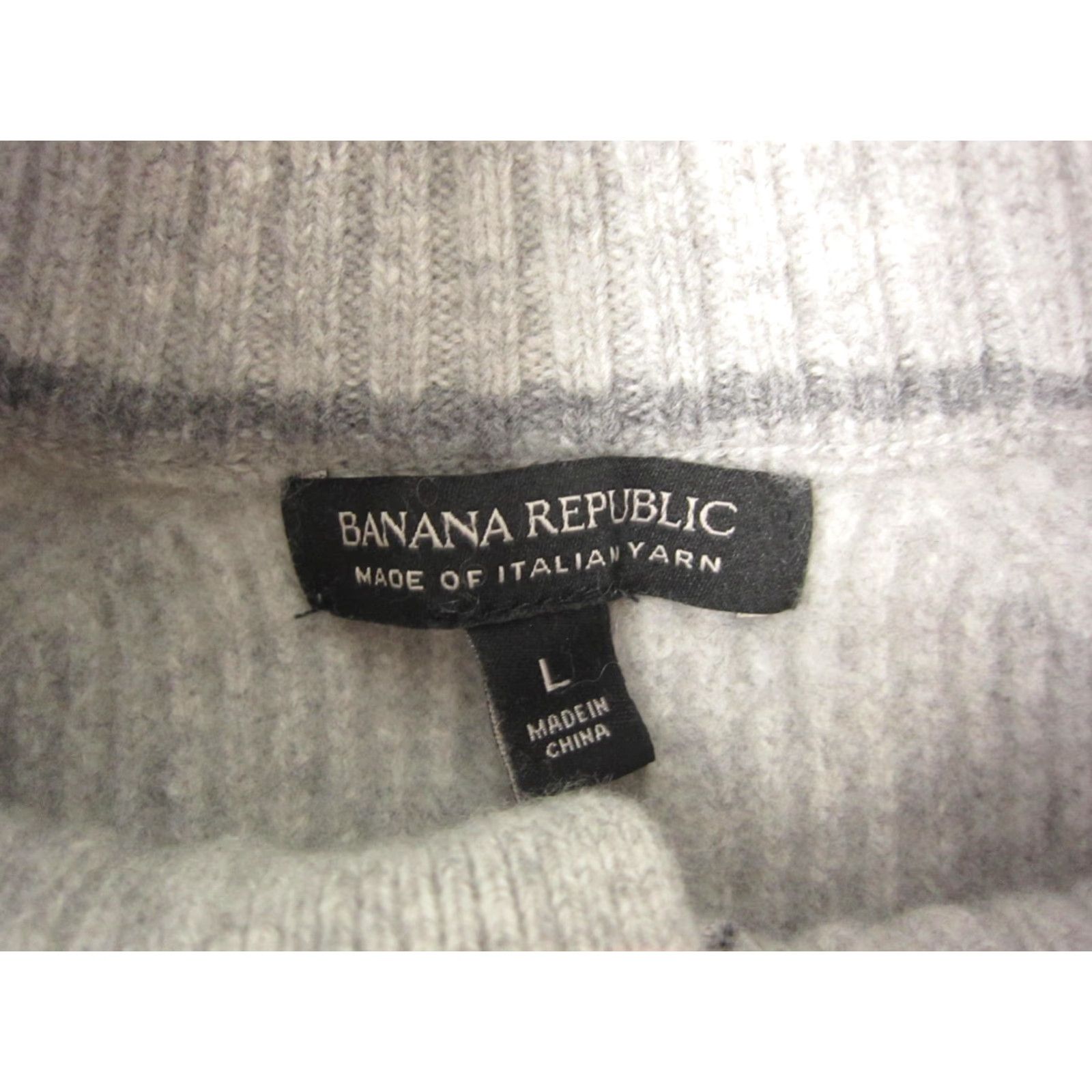 Banana Republic Banana Republic Sweater Mens Small Gray Merino Wool Henley Knit Pullover Long Sleeve Regular Fit Casual Vintage: No Size US S / EU 44-46 / 1 - 4 Thumbnail