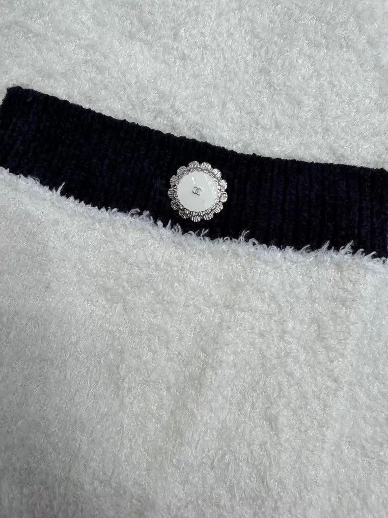 Chanel Chanel Black and white towel vest Size XS / US 0-2 / IT 36-38 - 3 Thumbnail