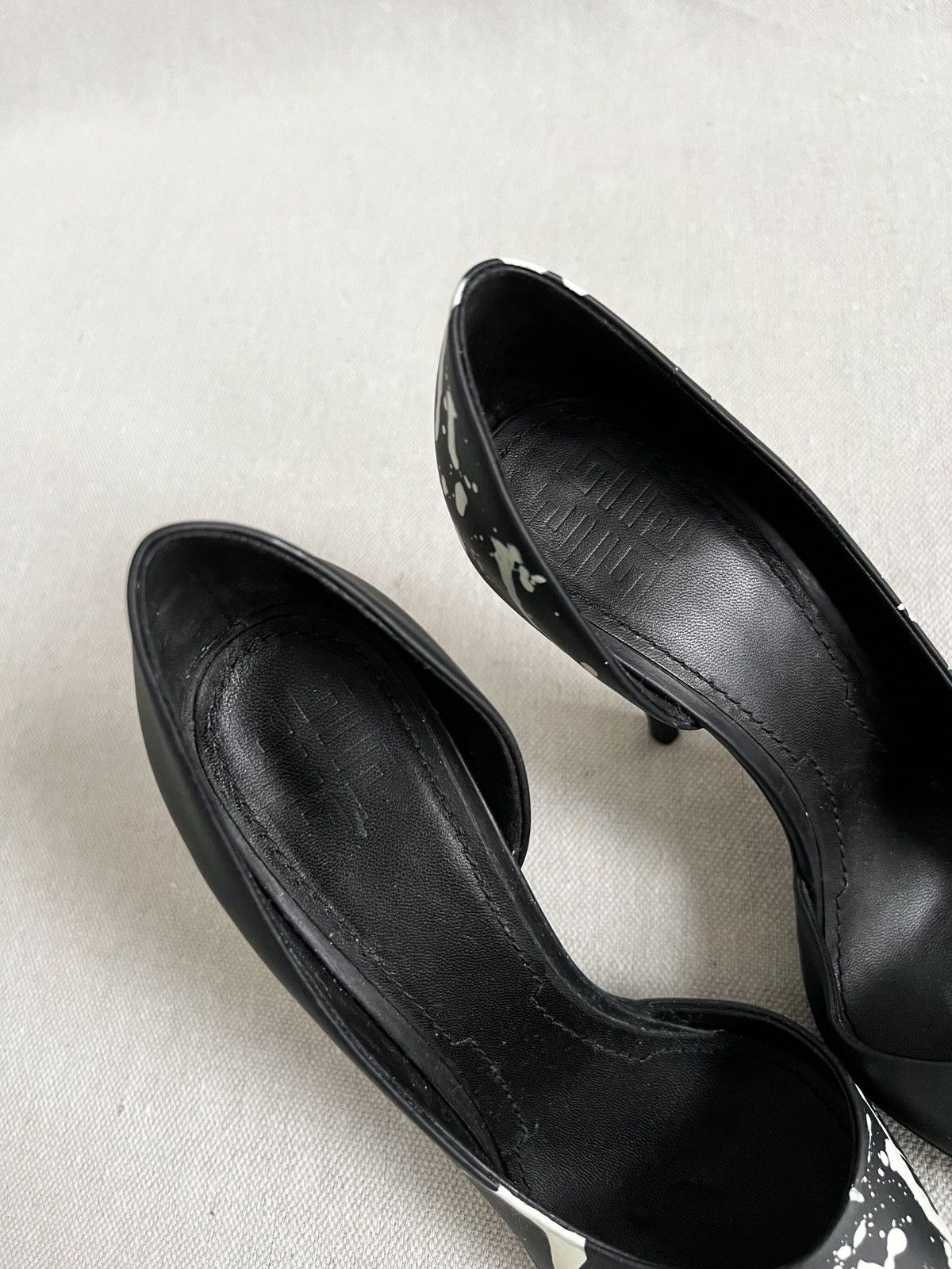 Givenchy Vintage Givenchy Cut-Out Painted Stilettos Size US 9 / IT 39 - 8 Thumbnail