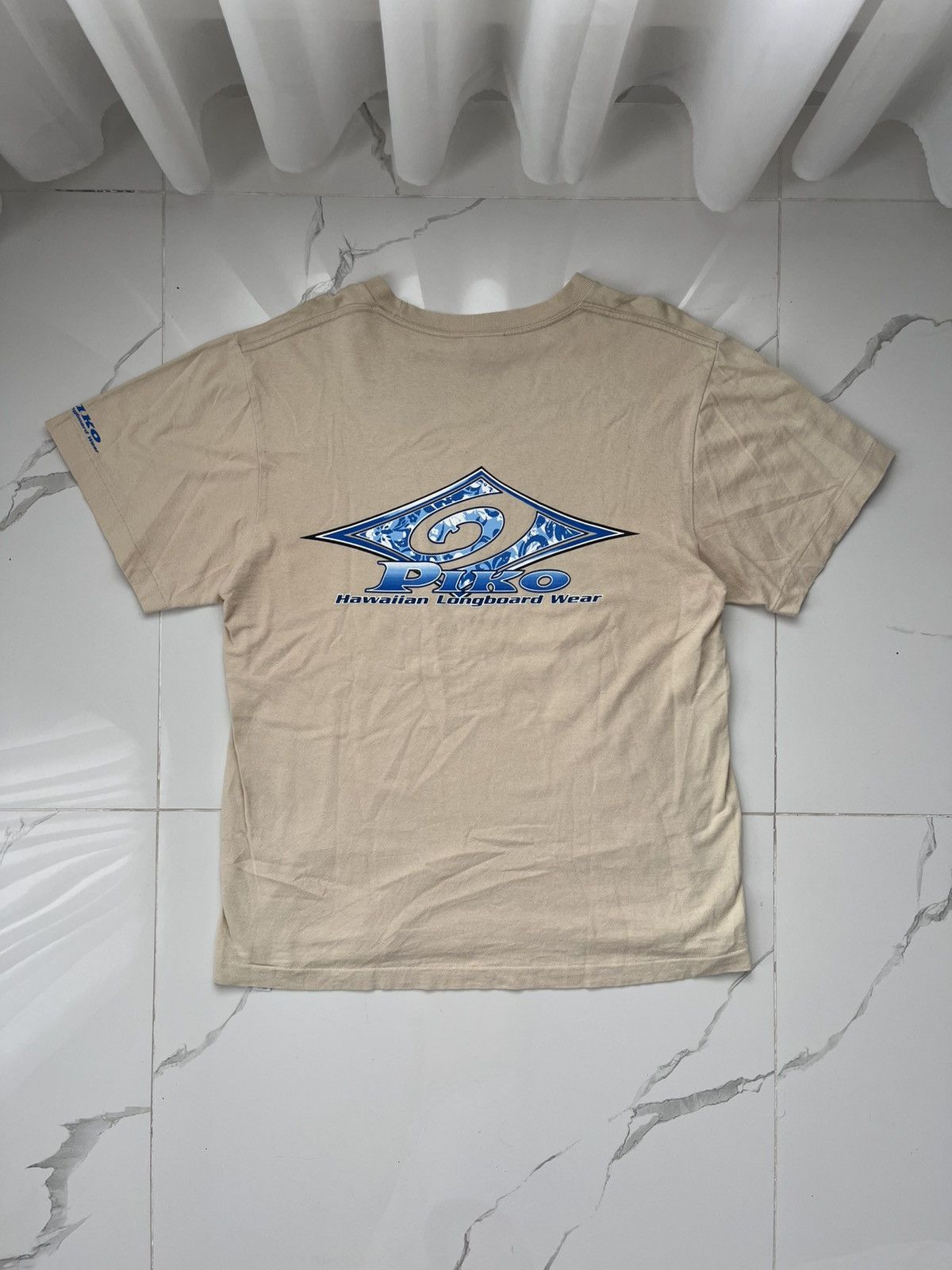 Japanese Brand 90’s PIKO HAWAIIAN LONGBOARD WEAR RARE BIG LOGO SURF TEE Y2K Size US M / EU 48-50 / 2 - 1 Thumbnail