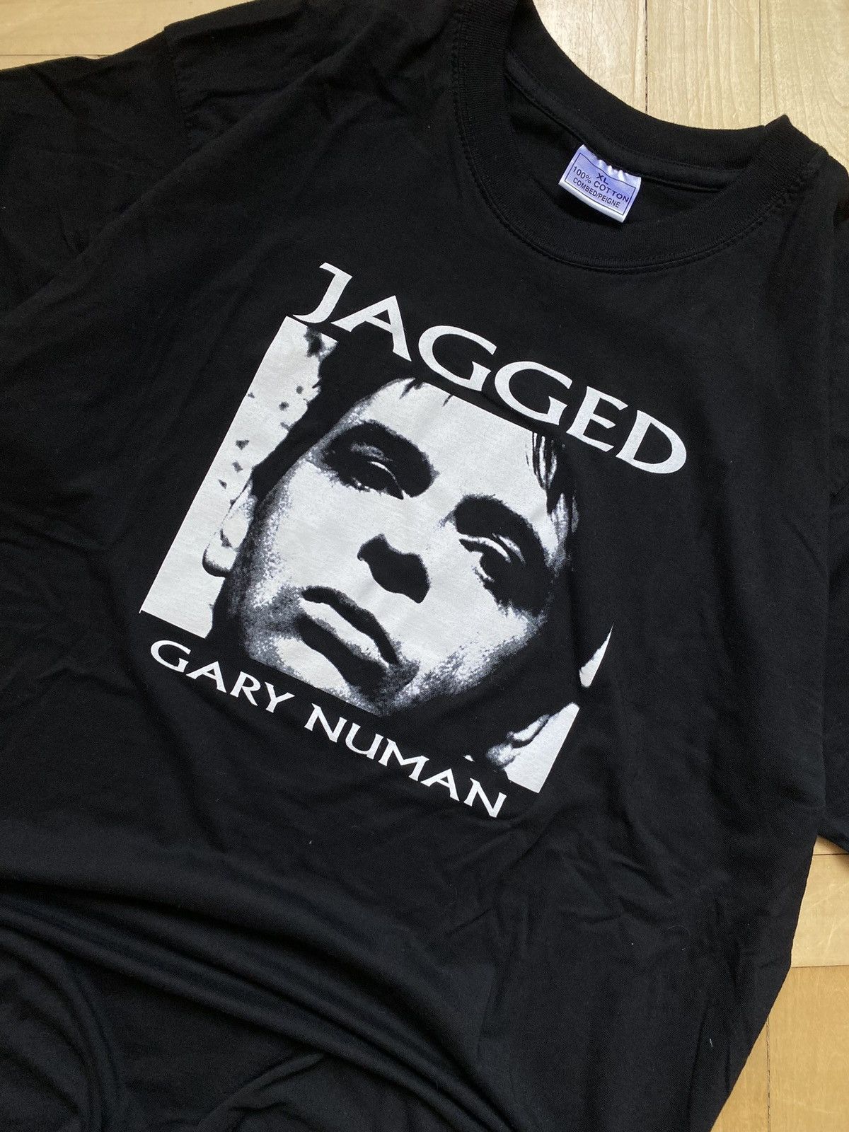 Band Tees × Vintage Vintage Gary Numan “JAGGED” Tee Shirt Size US XL / EU 56 / 4 - 5 Thumbnail