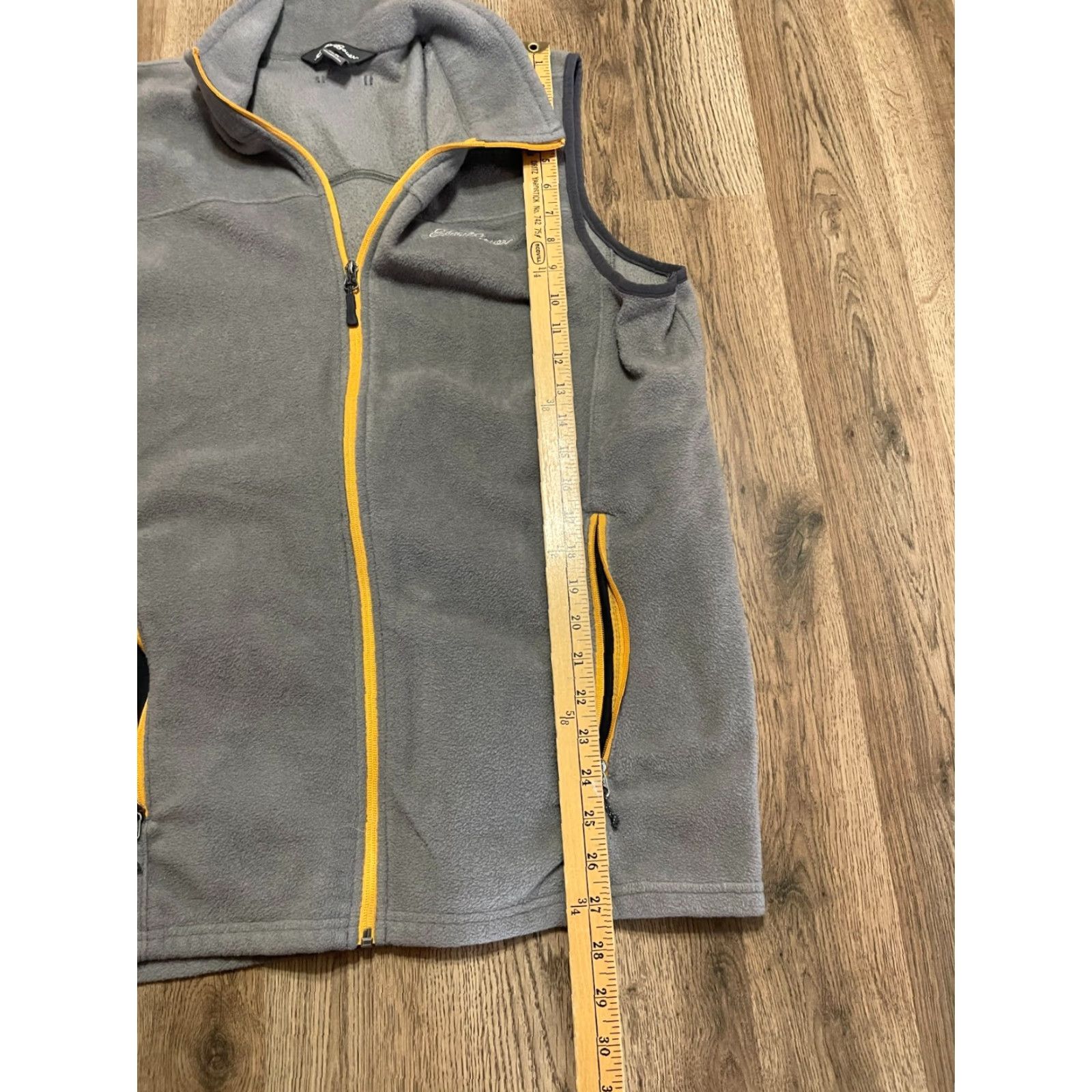Eddie Bauer VINTAGE? No. Size US L / EU 52-54 / 3 - 4 Thumbnail
