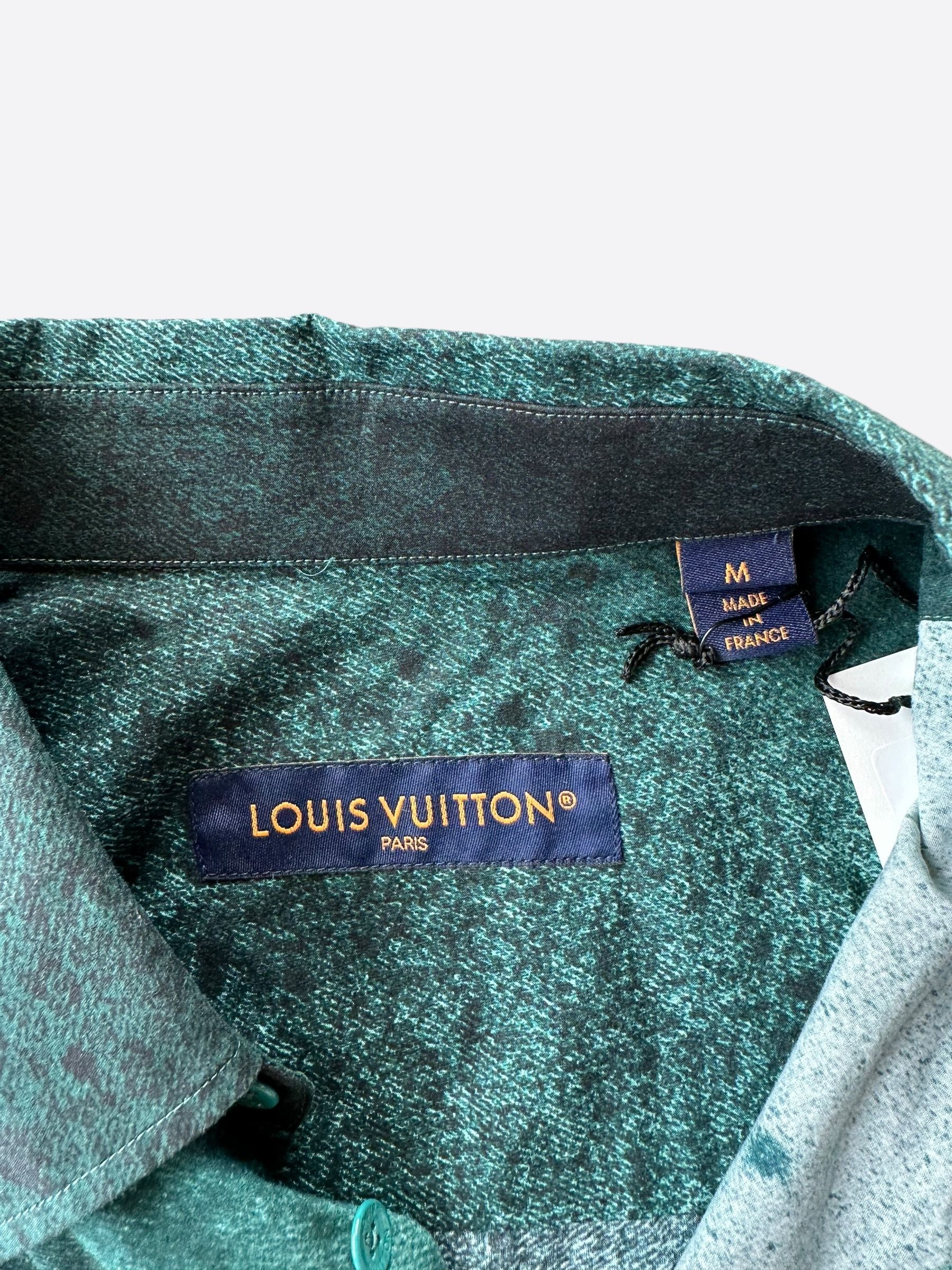 Louis Vuitton Louis Vuitton Green & White Monogram Button Up Shirt Size US M / EU 48-50 / 2 - 3 Thumbnail