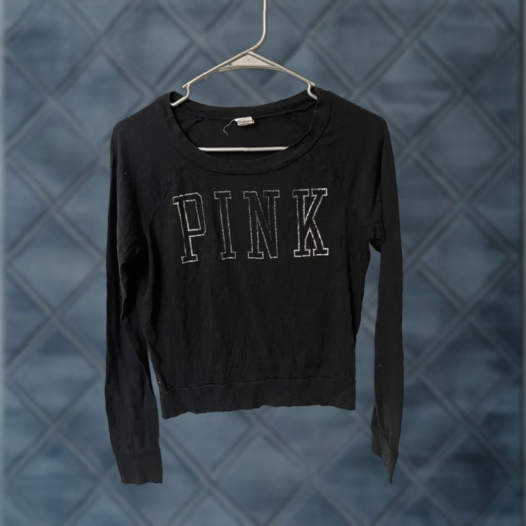Victoria's Secret Victoria's Secret Pink Black graphic Long Sleeve Top S Women Shirt Adult Small Size Black Graphic Long Sleeve Top Womens) Size S / US 4 / IT 40 - 1 Thumbnail