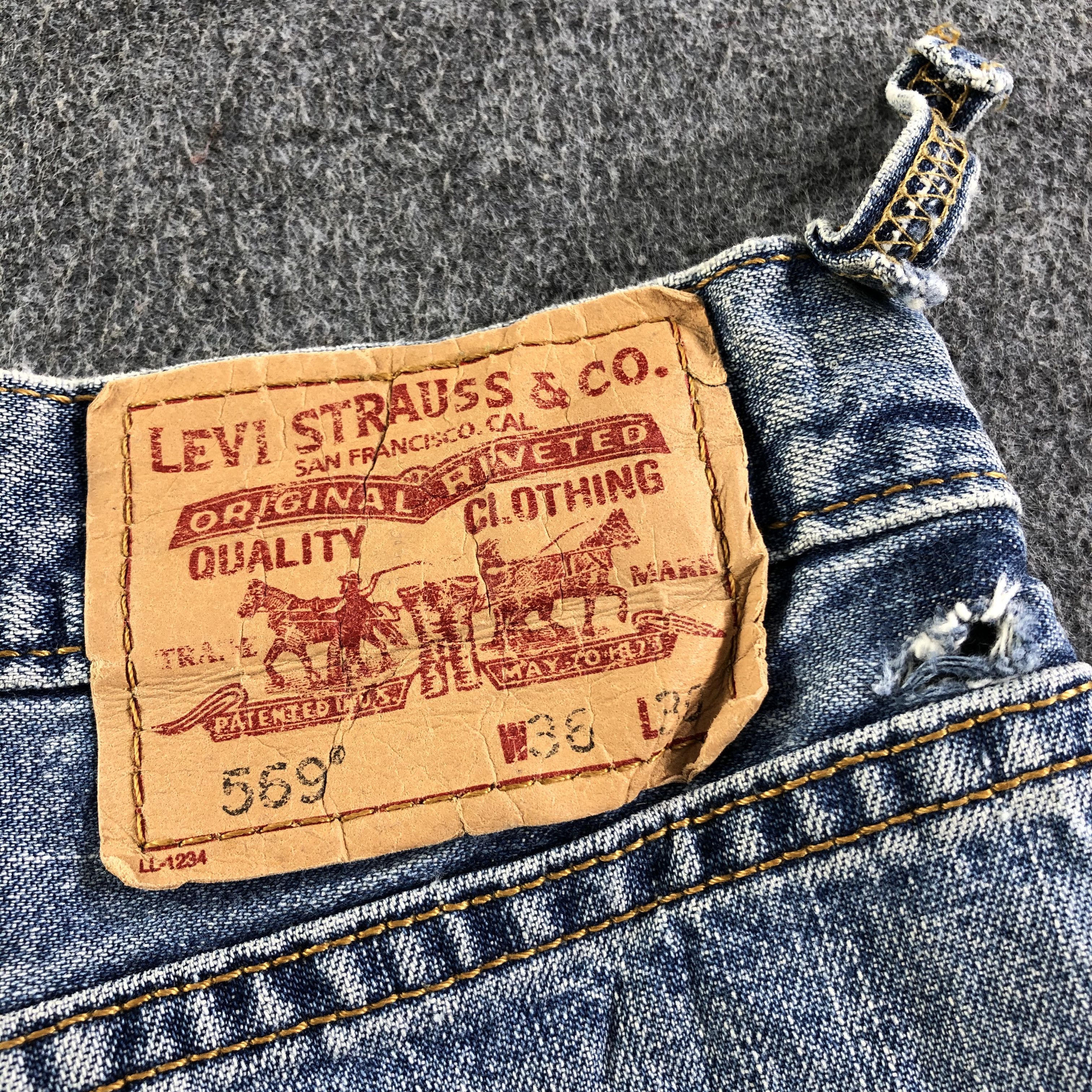 Levi's Vintage Blue Wash Levis 569 Jeans-J3362 Size US 37 - 5 Thumbnail