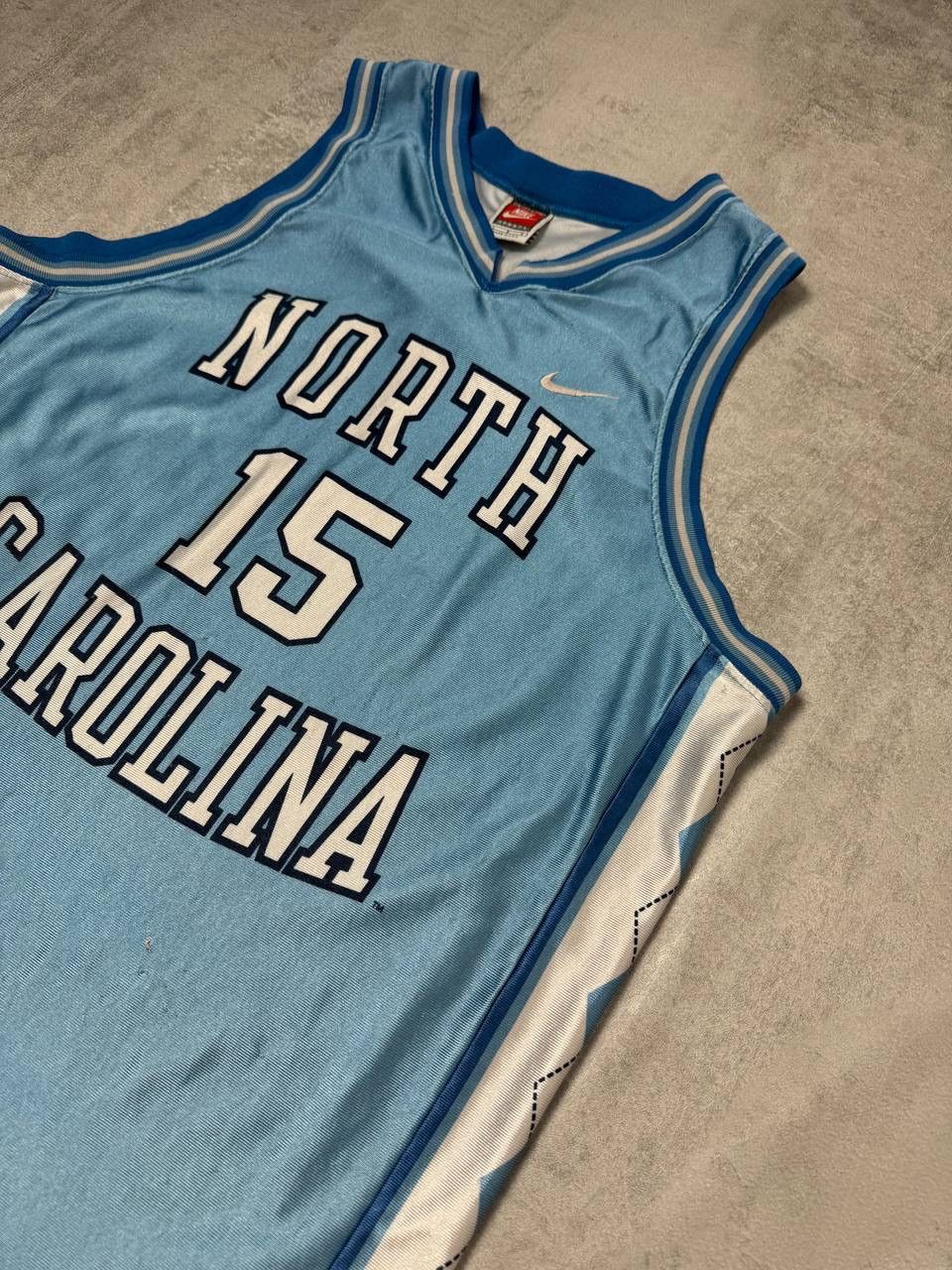 Nike × Vintage Nike basketball jersey vintage 90s North Carolina 15 Size US L / EU 52-54 / 3 - 5 Thumbnail