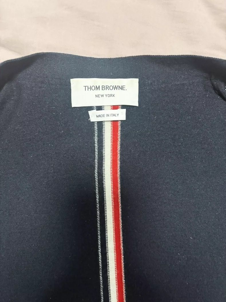Thom Browne Thom browne Black cardigan jacket 2504-Nextarrow Size US M / EU 48-50 / 2 - 1 Thumbnail