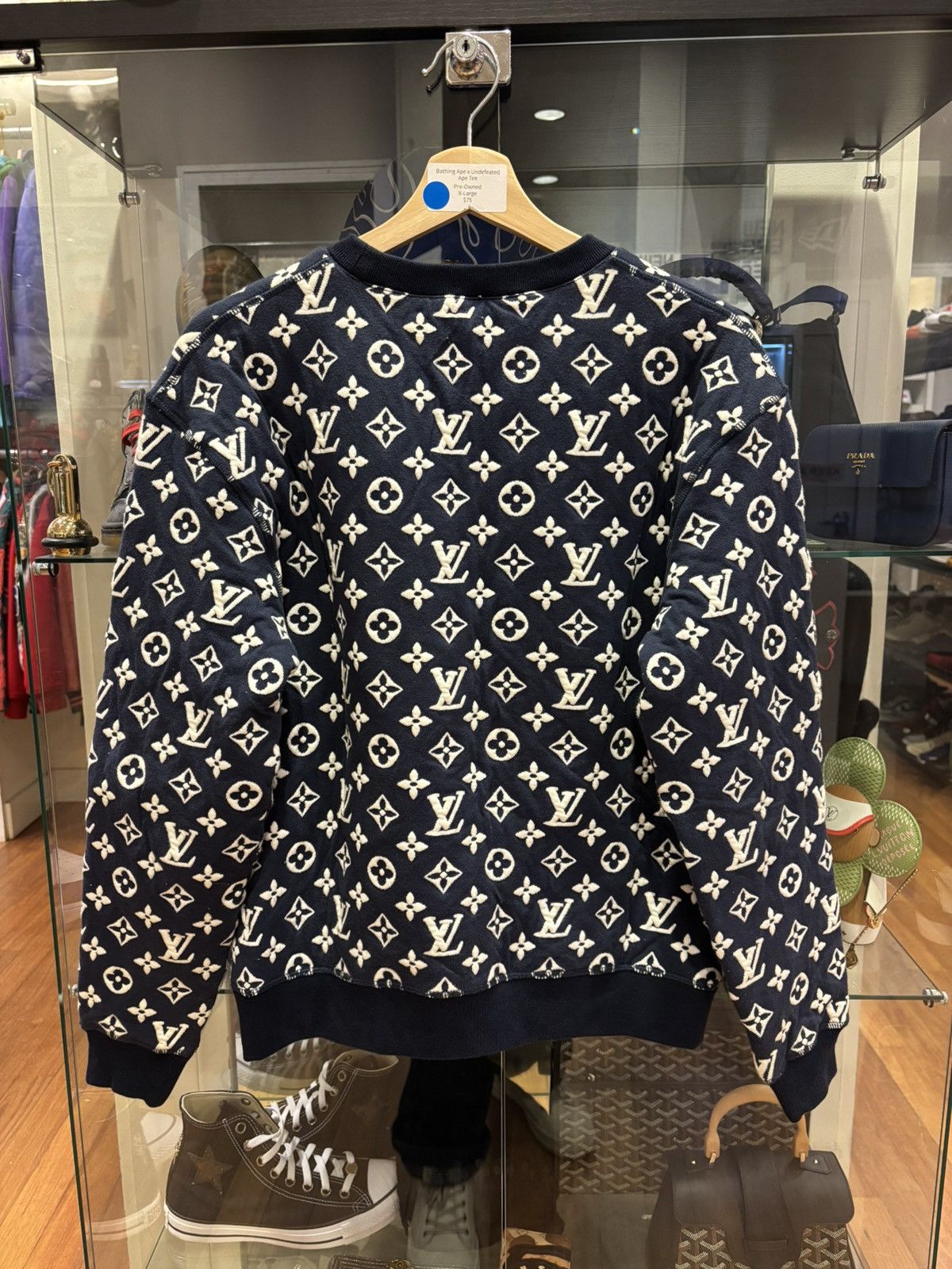 Louis Vuitton Louis Vuitton Monogram Crewneck Navy Size US XS / EU 42 / 0 - 2 Thumbnail