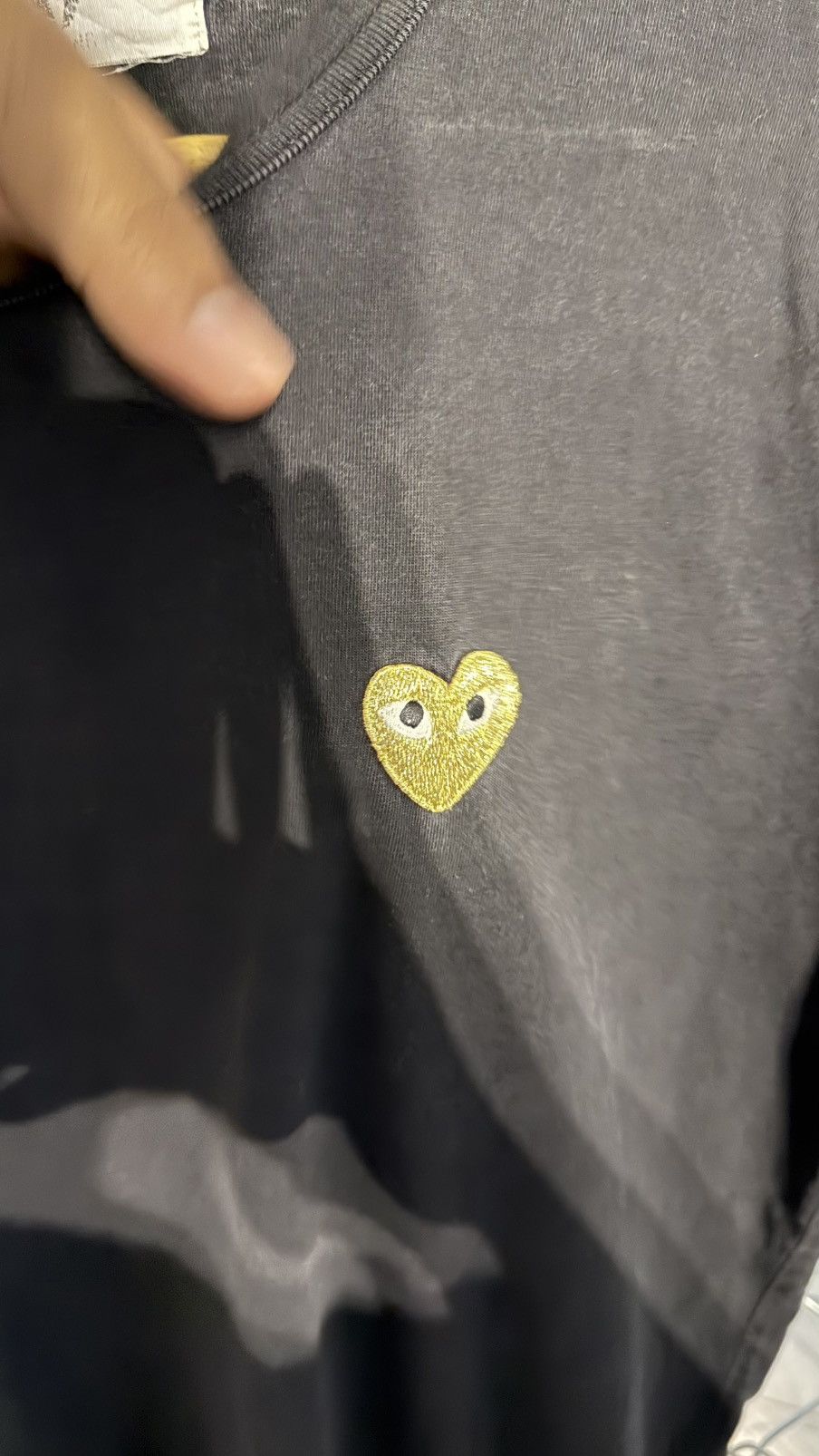 Comme des Garcons COMME DES GARCONS CDG GOLD HEART LOVE SINGLE DINGLE BLACK TE Size US XL / EU 56 / 4 - 3 Thumbnail
