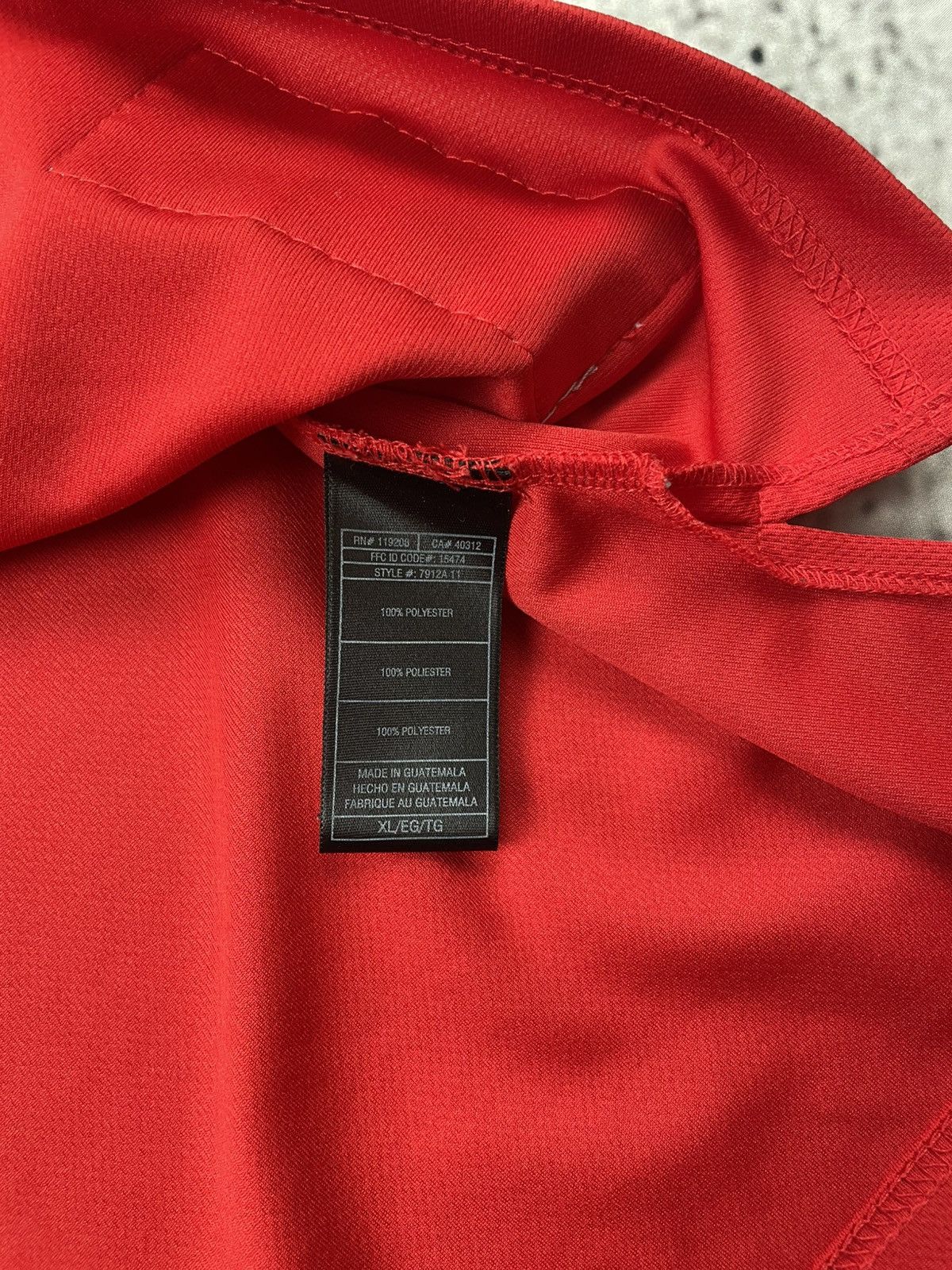 Adidas Adidas XL Chicago Bulls #9 Luol Deng 11/12 NBA Jersey OG Red Size US XL / EU 56 / 4 - 4 Thumbnail