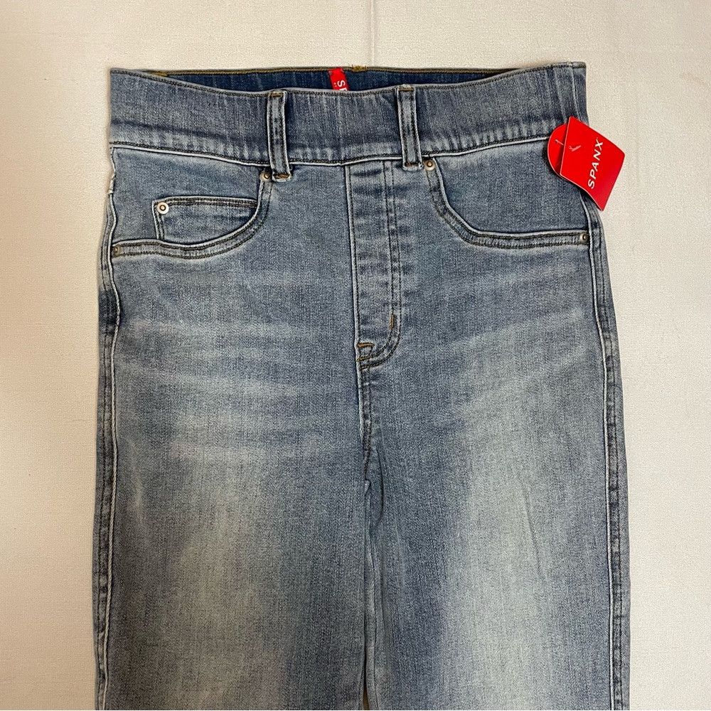 Spanx NWT New $128 Spanx Light Vintage Wash Skinny Jean Size XS Size 26" / US 2 / IT 38 - 3 Thumbnail