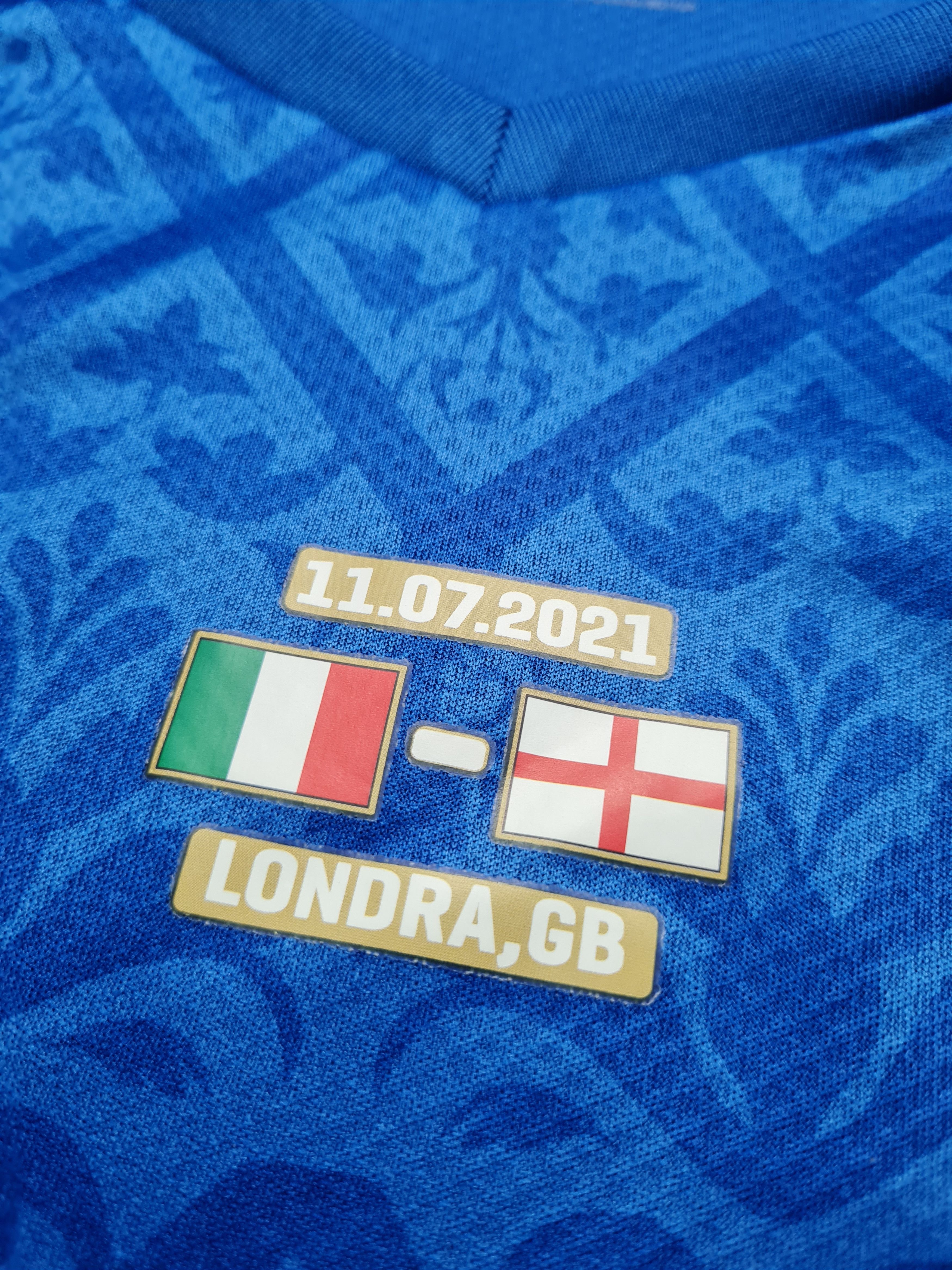 Puma Puma Lorenzo Insigne Italy Euro 2020 #10 Football Shirt Size US M / EU 48-50 / 2 - 9 Thumbnail