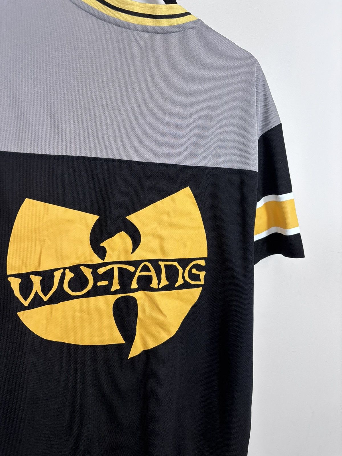 Wu-Tang Clan Wu-Tang Clan 36 Big Logo V-Neck Jersey T-Shirt Tee Size US L / EU 52-54 / 3 - 16 Thumbnail