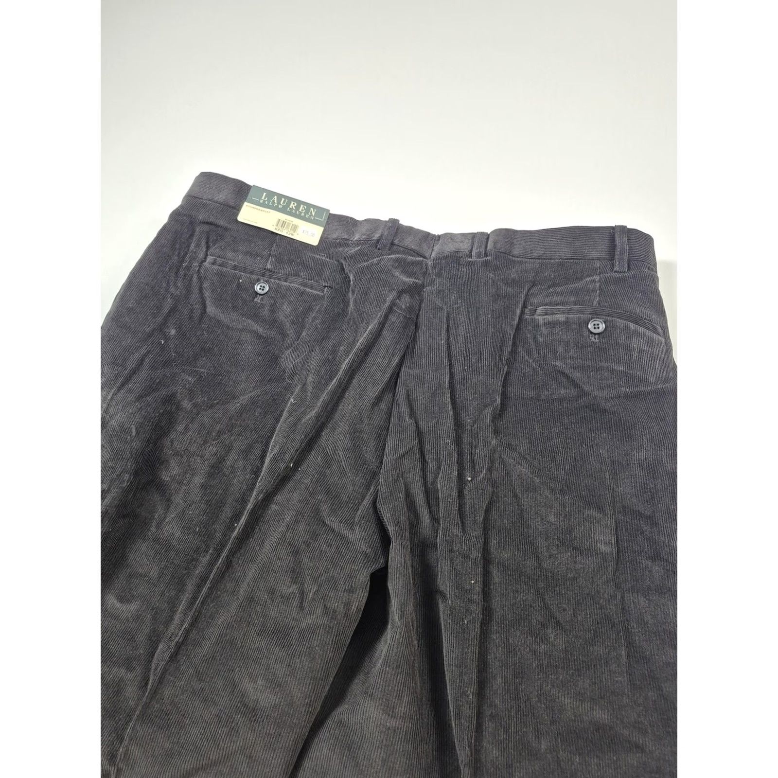 Ralph Lauren VINTAGE Lauren Ralph Lauren Pants Mens 42x36 Black Corduroy Pleated Dress Unhemmed Pants Size US 42 / EU 58 - 7 Thumbnail