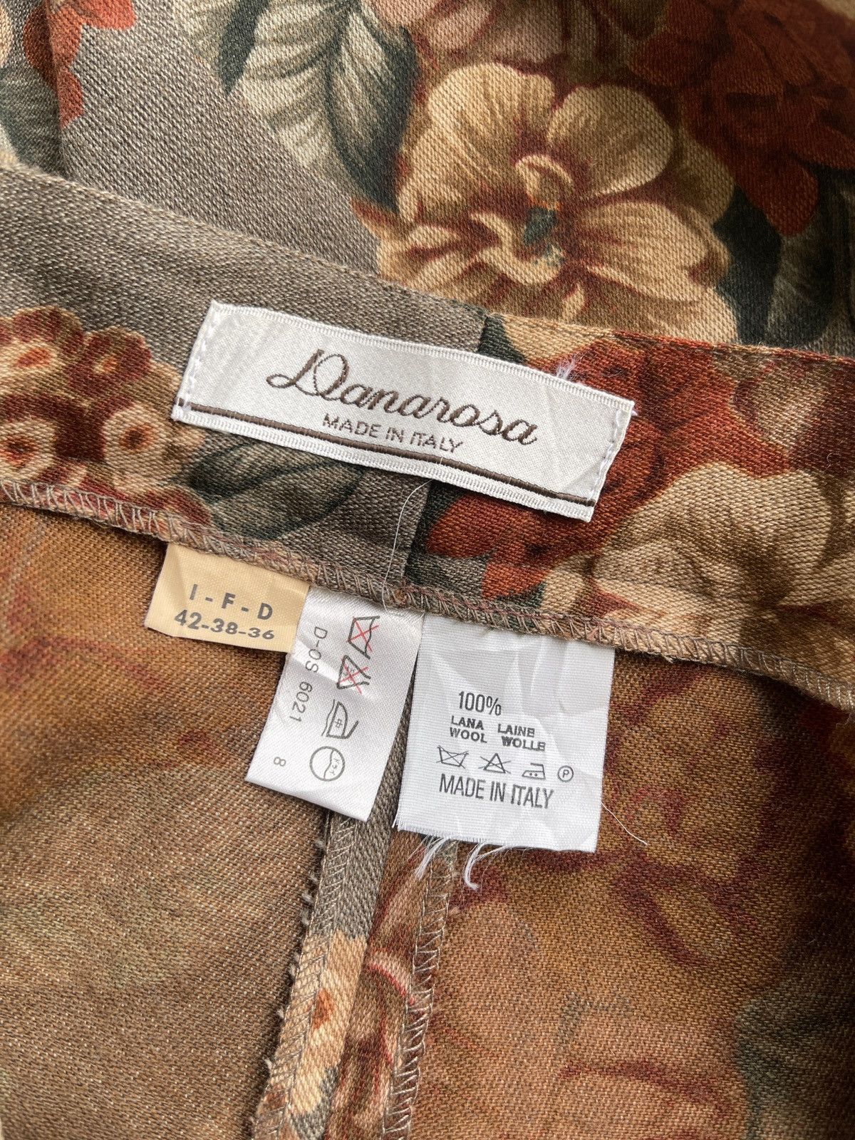 Vintage Vintage Lanarosa Floral Highwaist Shortpants Size 26" / US 2 / IT 38 - 4 Thumbnail