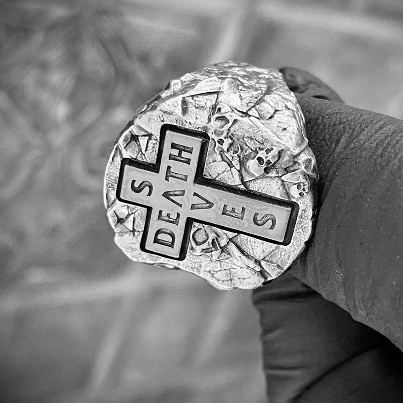 Japanese Brand × Jewelry × Vintage Cross Death Saves Signet Ring Size ONE SIZE - 2 Thumbnail