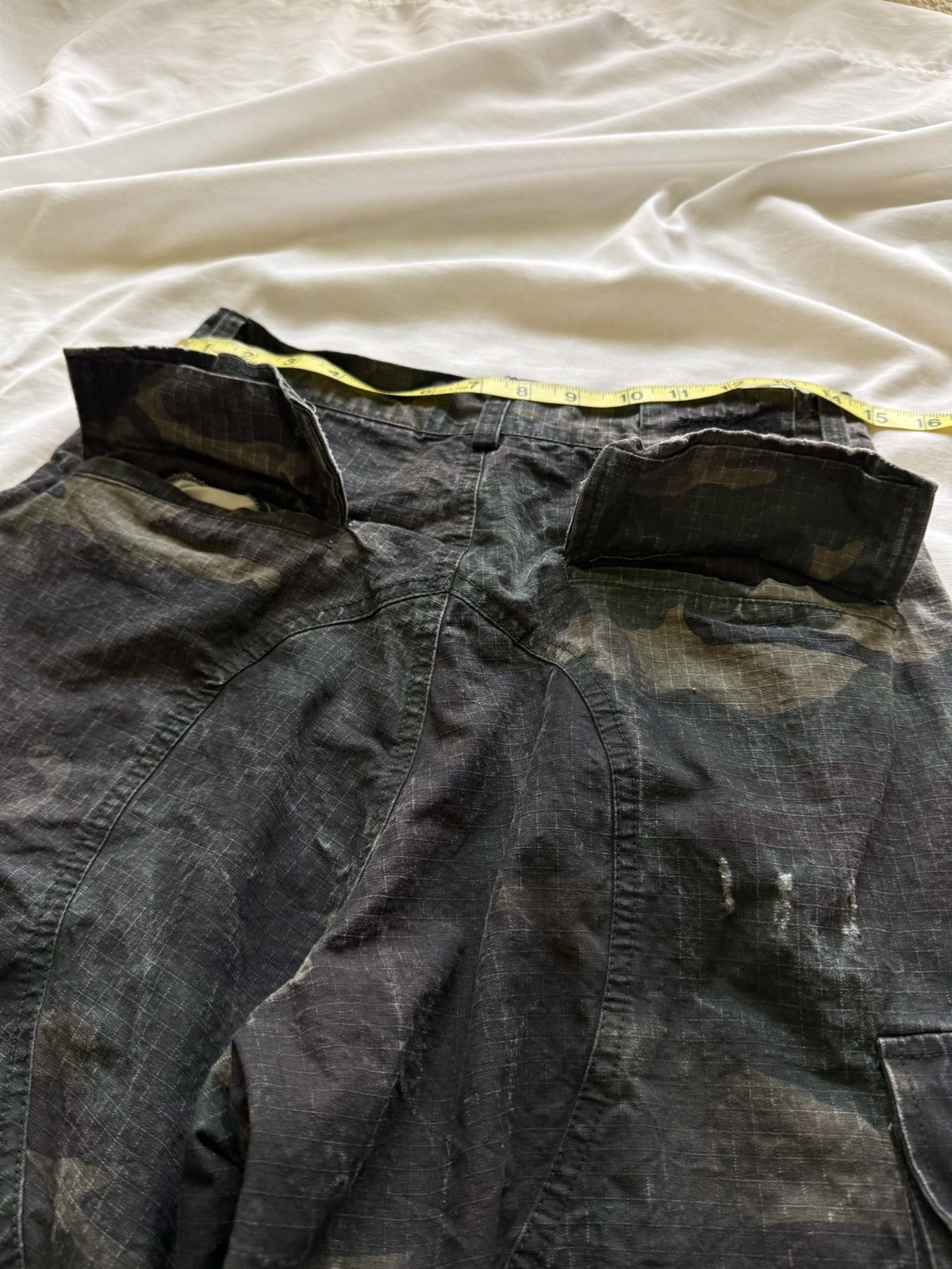 Other Persona Clothing Y2K Eden Camo Shorts Size US 29 - 7 Thumbnail