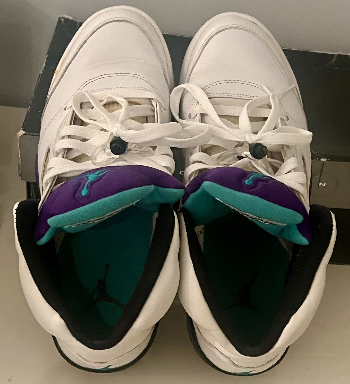 Jordan Brand Authentic Air Jordan 5 V Retro Grape sneakers 2006 release Size US 10 / EU 43 - 5 Thumbnail