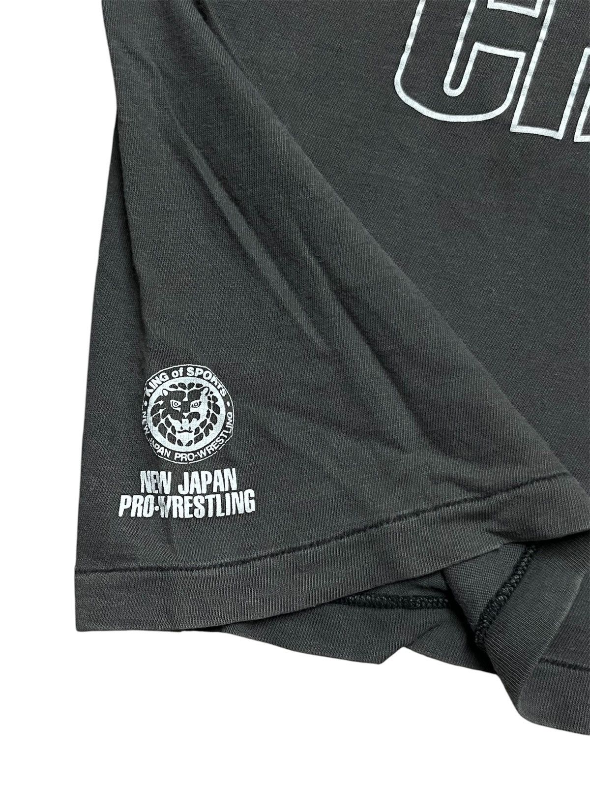 Vintage Vintage 90s NJPW Riki Chosyu Nwo WCW Sunfaded T-Shirt Size US L / EU 52-54 / 3 - 4 Thumbnail