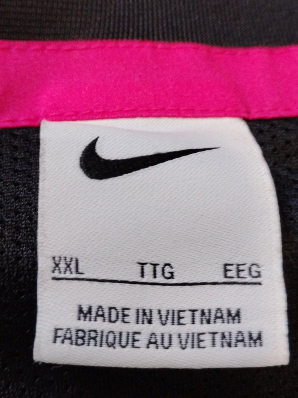 Nike Nike Oregon Ducks 2022 Cancer Awareness Neon Track Jacket Size US XXL / EU 58 / 5 - 3 Thumbnail