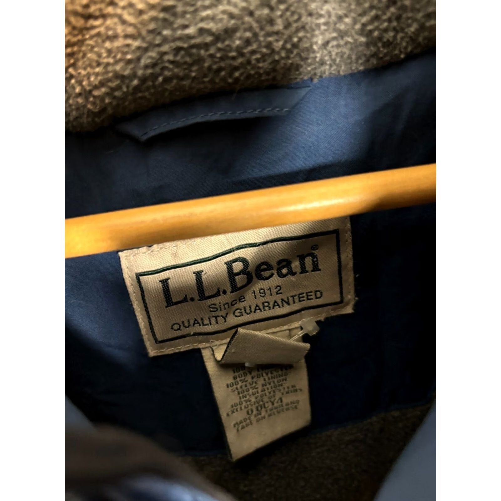 Vintage VINTAGE L.L. Bean Jacket M Blue Nylon Shell Fleece Lined Zip Pockets 3051 Mens Regular Distinctive Embroidered Logo 8/10 Shell Theme Walking Size US M / EU 48-50 / 2 - 4 Thumbnail