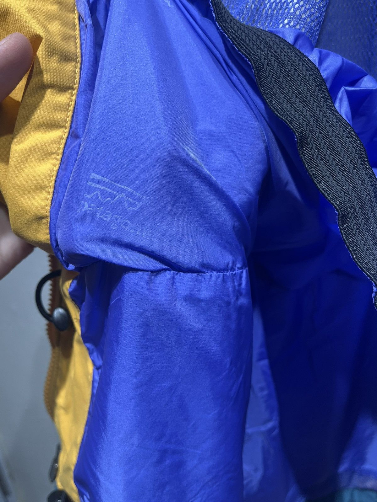 Patagonia × Vintage Vintage Patagonia windbreaker jackets Size US S / EU 44-46 / 1 - 11 Thumbnail