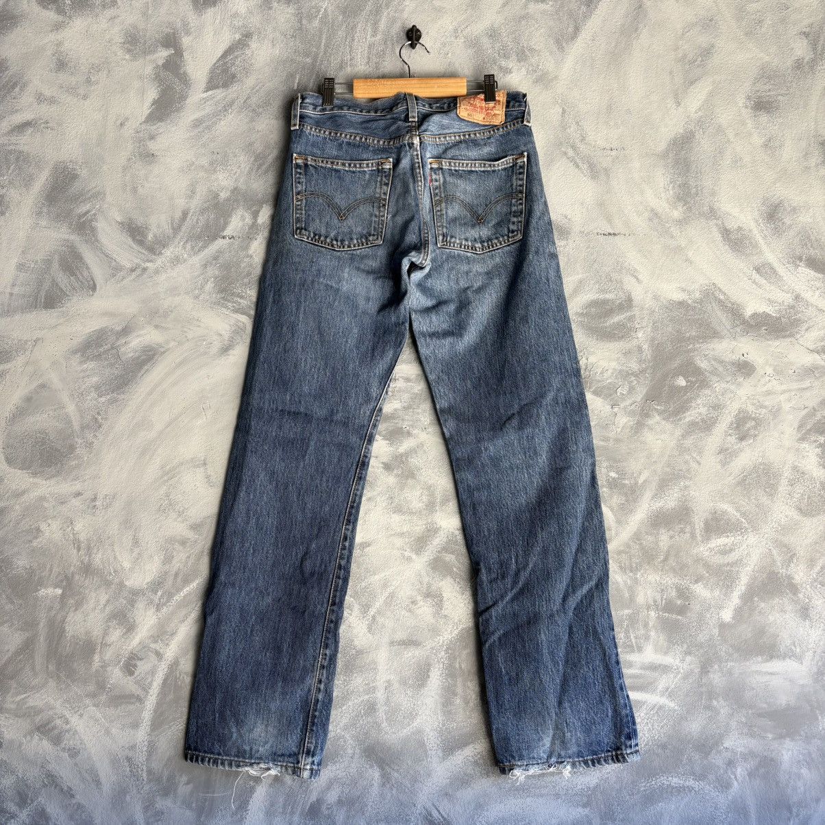 Levi's VTG Levis 501 Jeans Mens 29x32 Blue Light Wash Straight Size US 29 - 3 Thumbnail