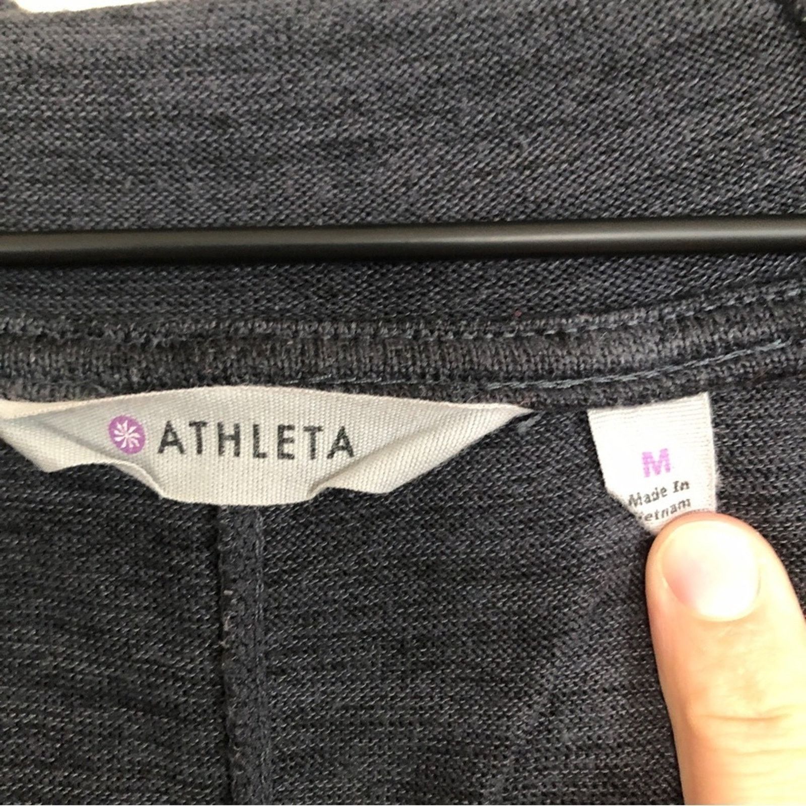 Athleta Athleta Cardigan Dark Gray Hooded Long Sleeve Sweater Size M / US 6-8 / IT 42-44 - 6 Thumbnail
