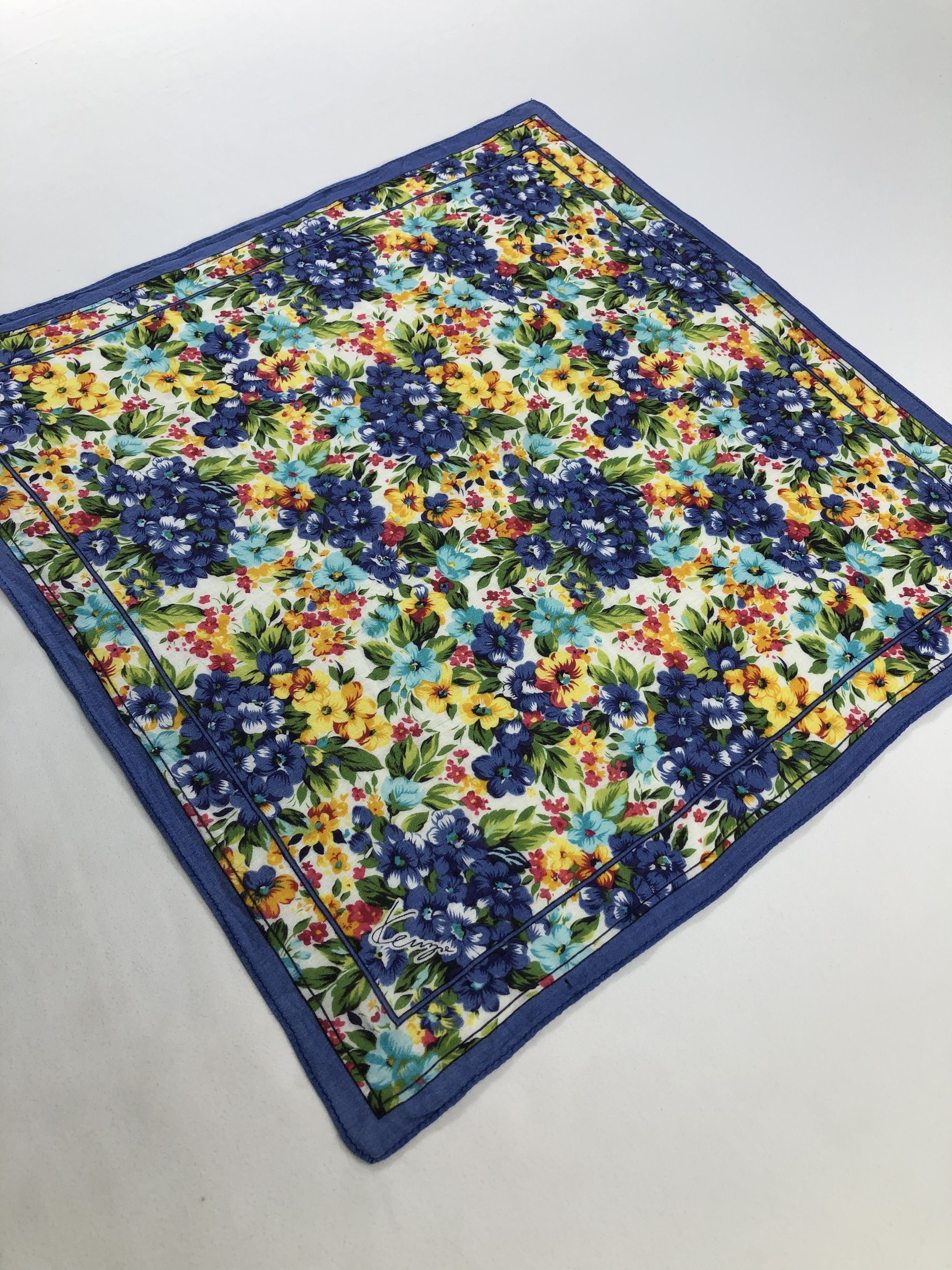 Kenzo × Vintage Kenzo Handkerchief / Bandana / Neckerchief / Babushka Size ONE SIZE - 3 Thumbnail