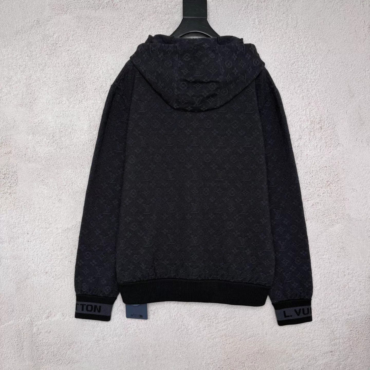 Louis Vuitton LV Monogram All Over Print Black Hoodie Size L Size US L / EU 52-54 / 3 - 2 Thumbnail