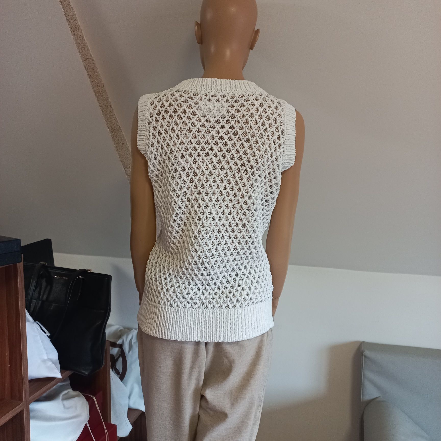 Maison Margiela MM6 Margiela Loose Knit Sweater Vest Size S / US 4 / IT 40 - 4 Thumbnail