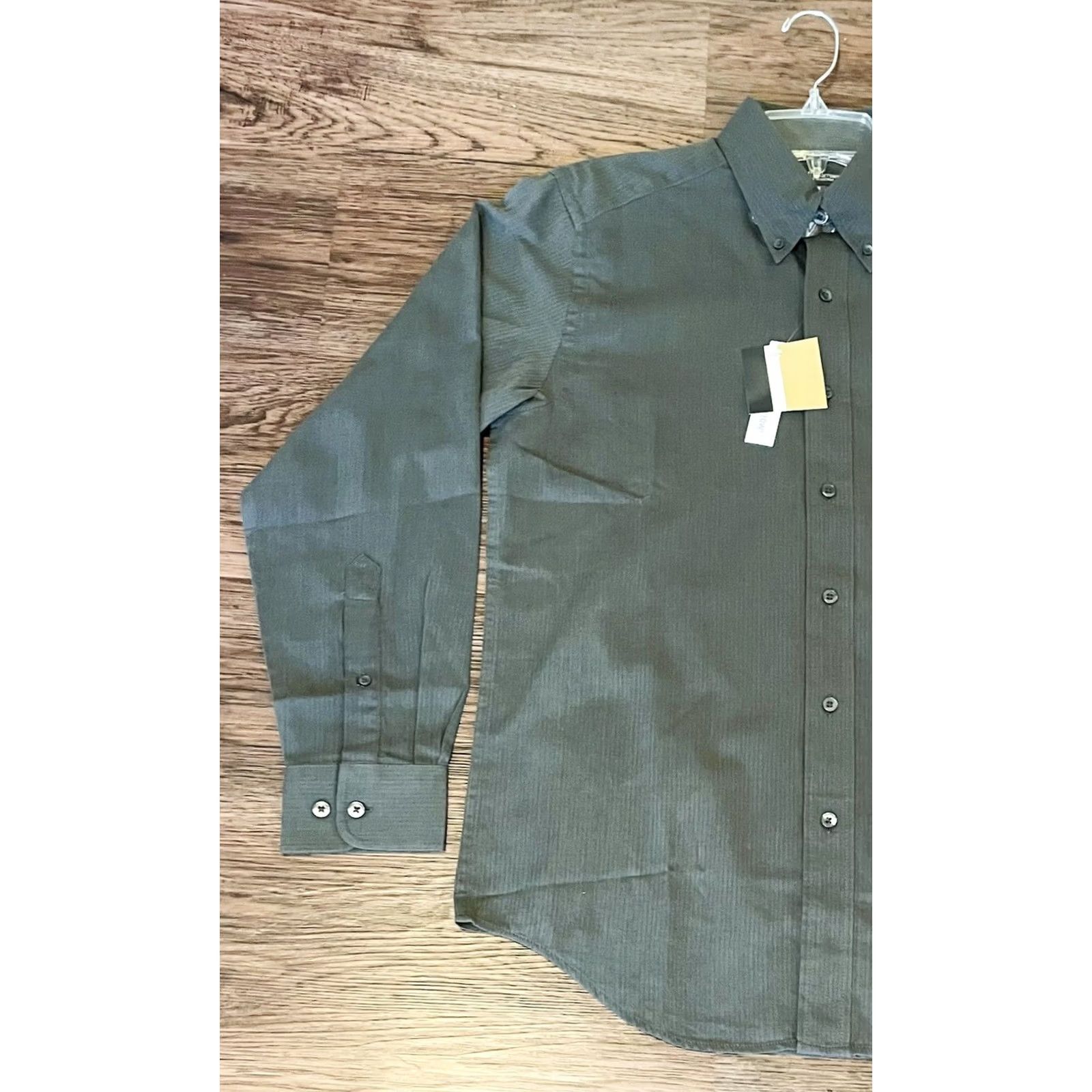 Croft & Barrow Croft & Barrow Gray Long Sleeve Button Down Shirt Size S Small New With Tags Mens Regular Cotton Blended Fabric Size US S / EU 44-46 / 1 - 3 Thumbnail