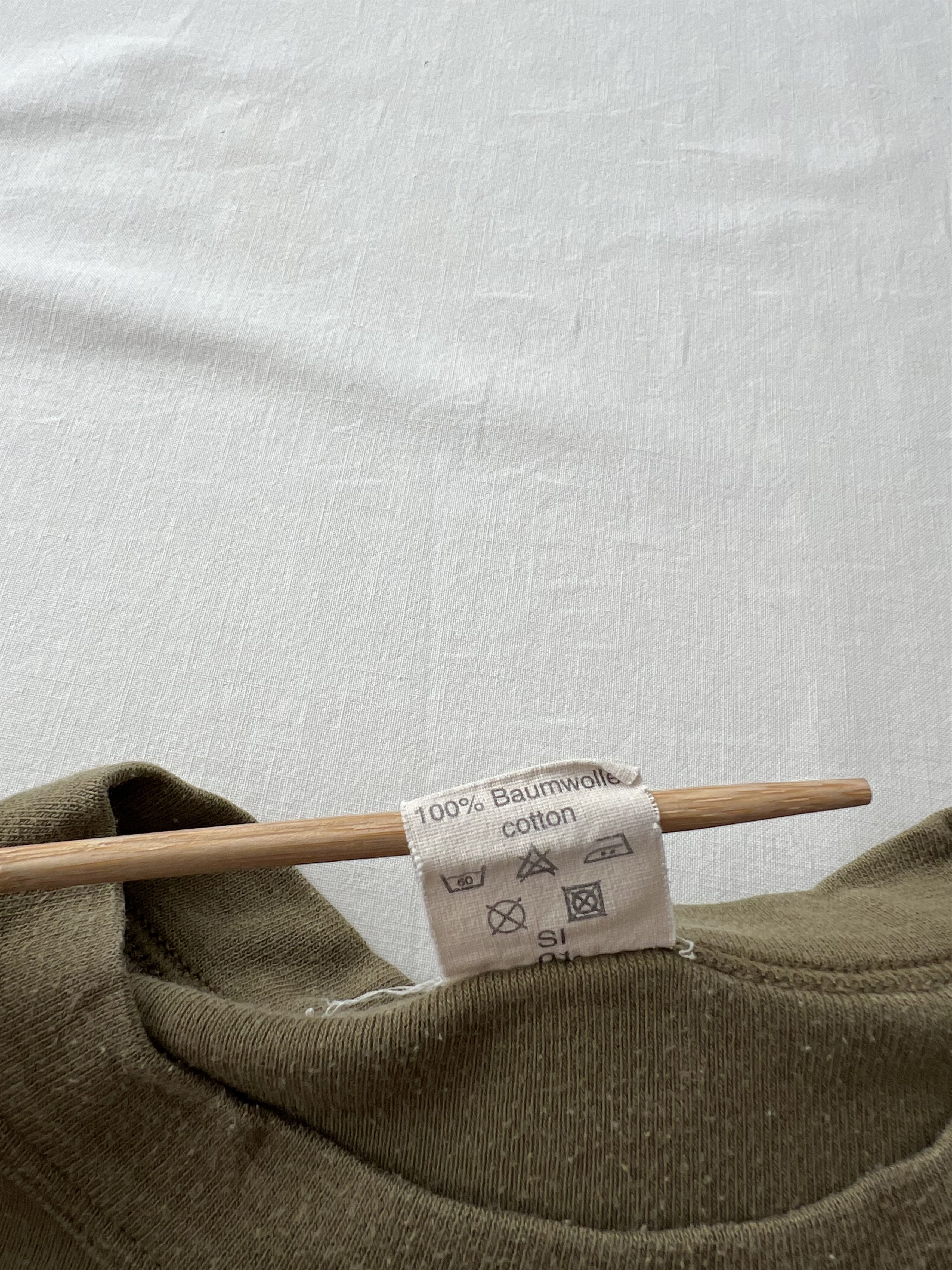 Vintage Vintage Swiss Army Switzerland Suisse Single Stitch T-shirt Size US M / EU 48-50 / 2 - 14 Thumbnail