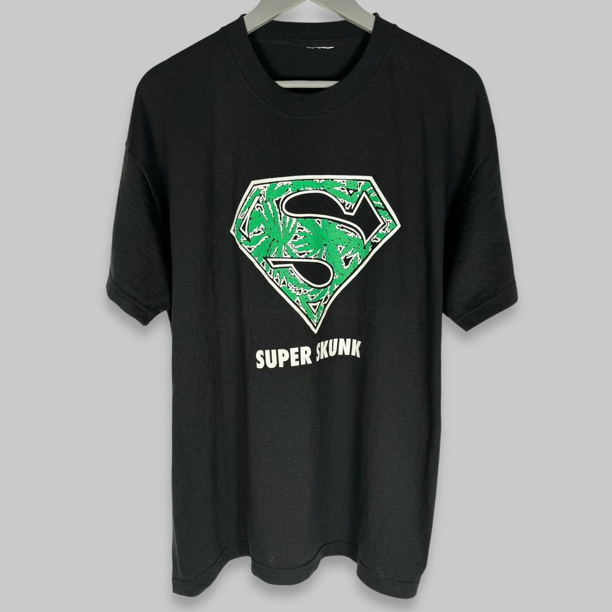 Vintage Vintage 90s Super Skunk Superman Parody Euro T Shirt Size US XL / EU 56 / 4 - 1 Thumbnail