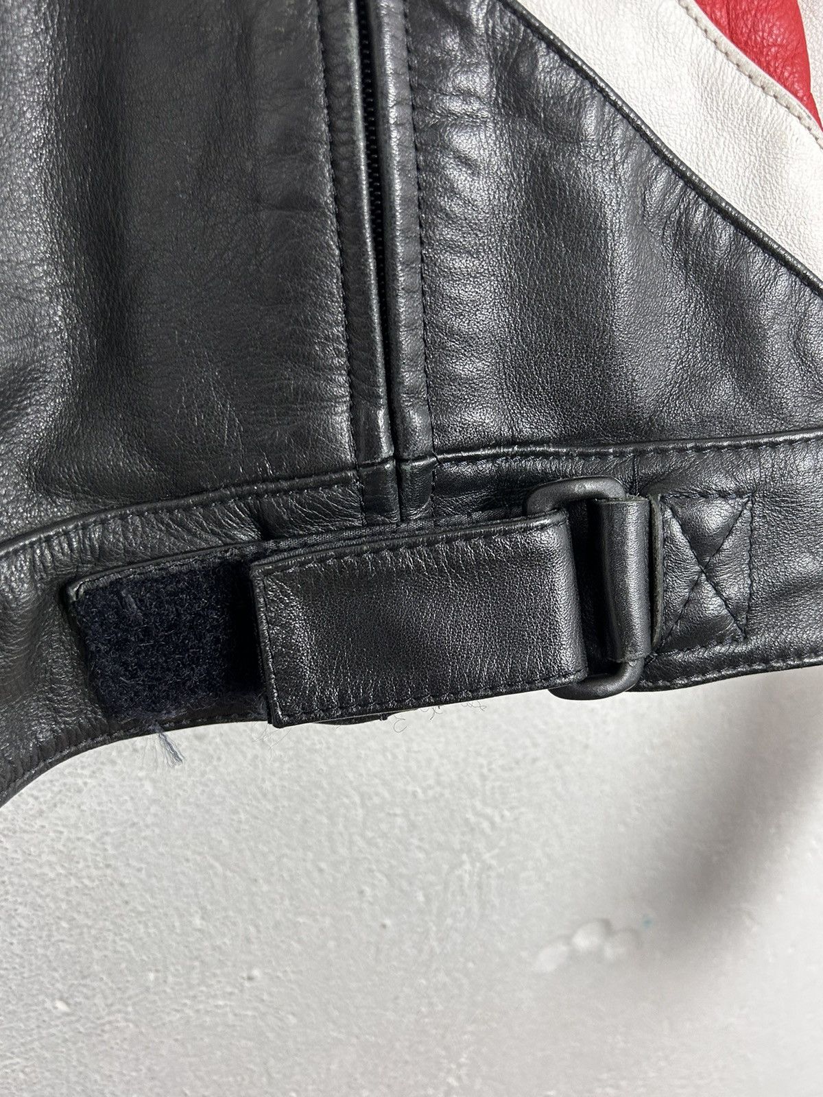 Dainese 80s Vintage Dainese Womenswear Motorcycle Leather Jacket Size XL / US 12-14 / IT 48-50 - 6 Thumbnail