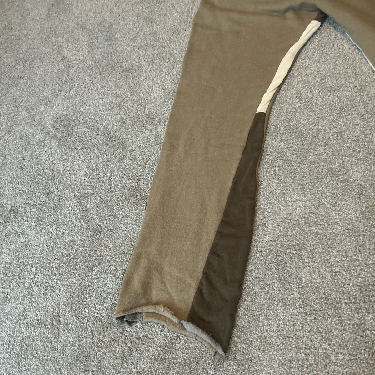 Other Brown and white wide leg flared sweatpants Size US 32 / EU 48 - 3 Thumbnail