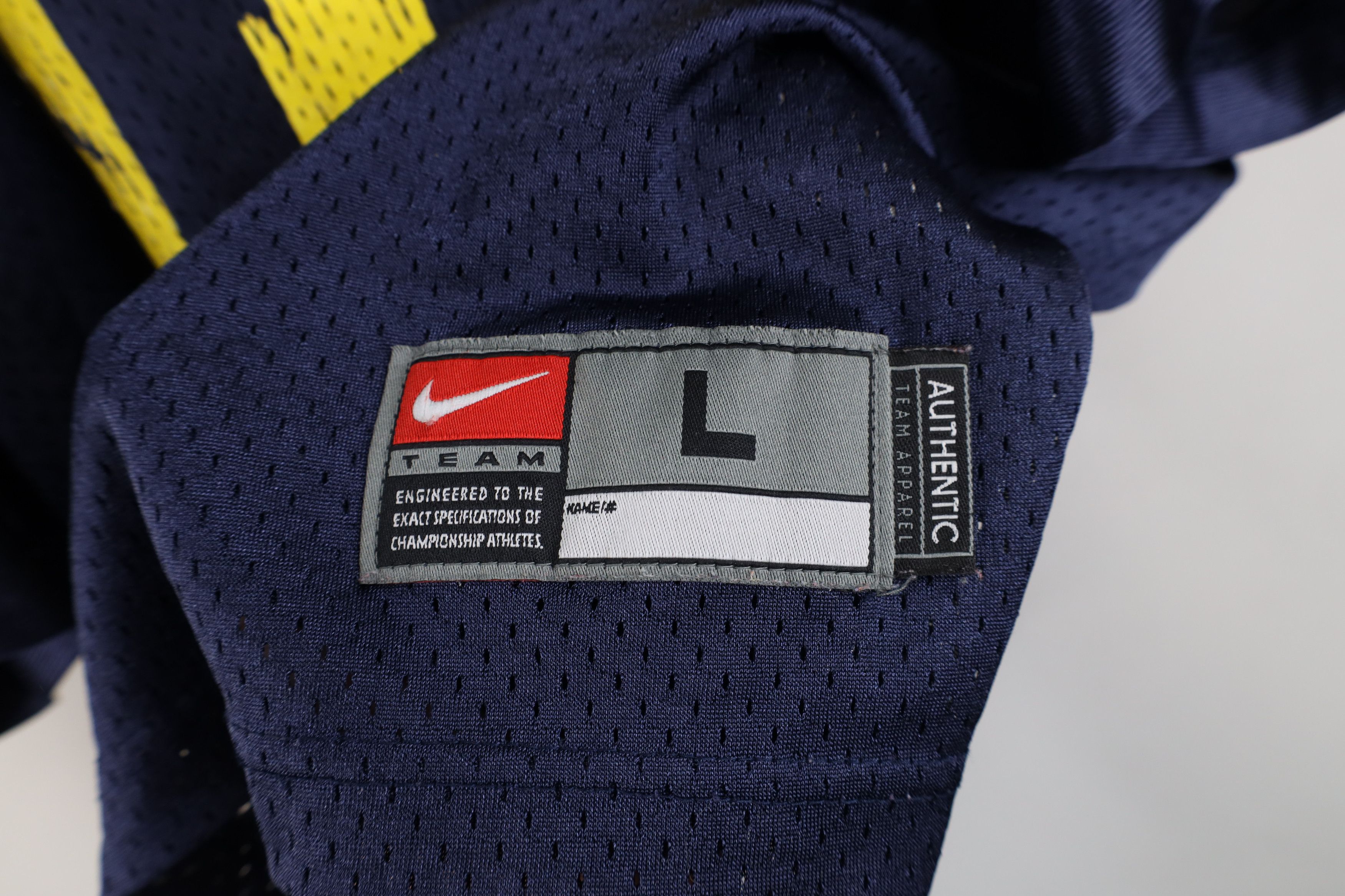 Nike × Vintage Vintage Nike Brady University of Michigan Football Jersey Size US L / EU 52-54 / 3 - 9 Thumbnail