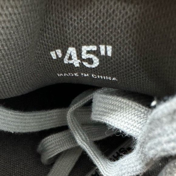 Off-White Off-White Out of Office Specials Sneakers Grey Croc Men’s Si Size US 12 / EU 45 - 5 Thumbnail