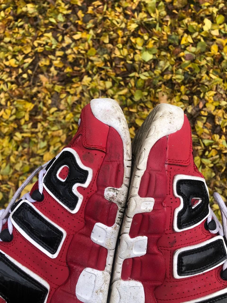 Vintage VERY RARE NIKE AIR MORE UPTEMPO CHICAGO BULLS SNEAKERS 90s Size US 6.5 / EU 39-40 - 7 Thumbnail