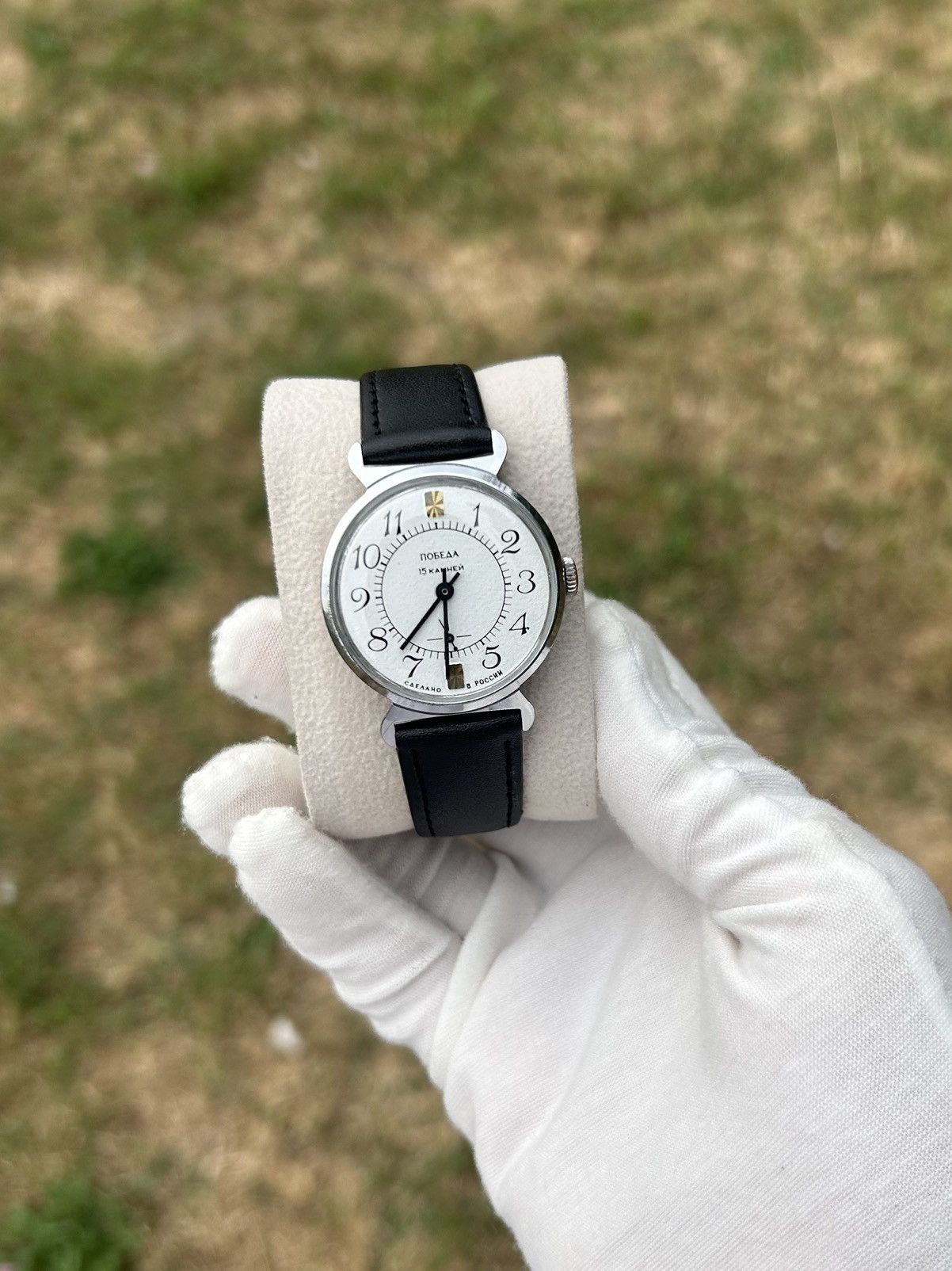 Vintage Vintage Watch Pobeda Mechanical Authentic 2000s Size ONE SIZE - 1 Thumbnail