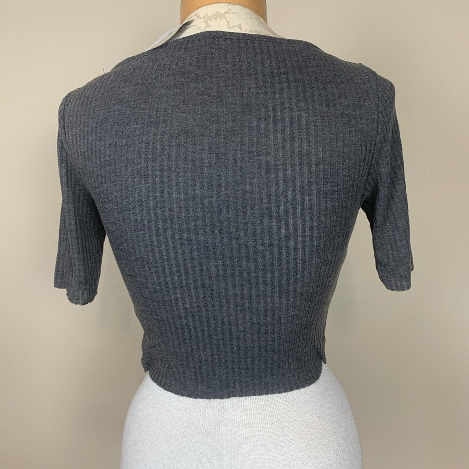 Topshop Topshop Ribbed Short Sleeve Cropped Top Gray 4 Size S / US 4 / IT 40 - 3 Thumbnail